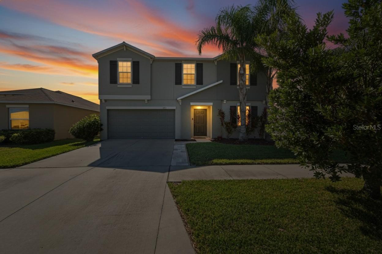 Image 11 of 43 For 6911 Trent Creek Drive