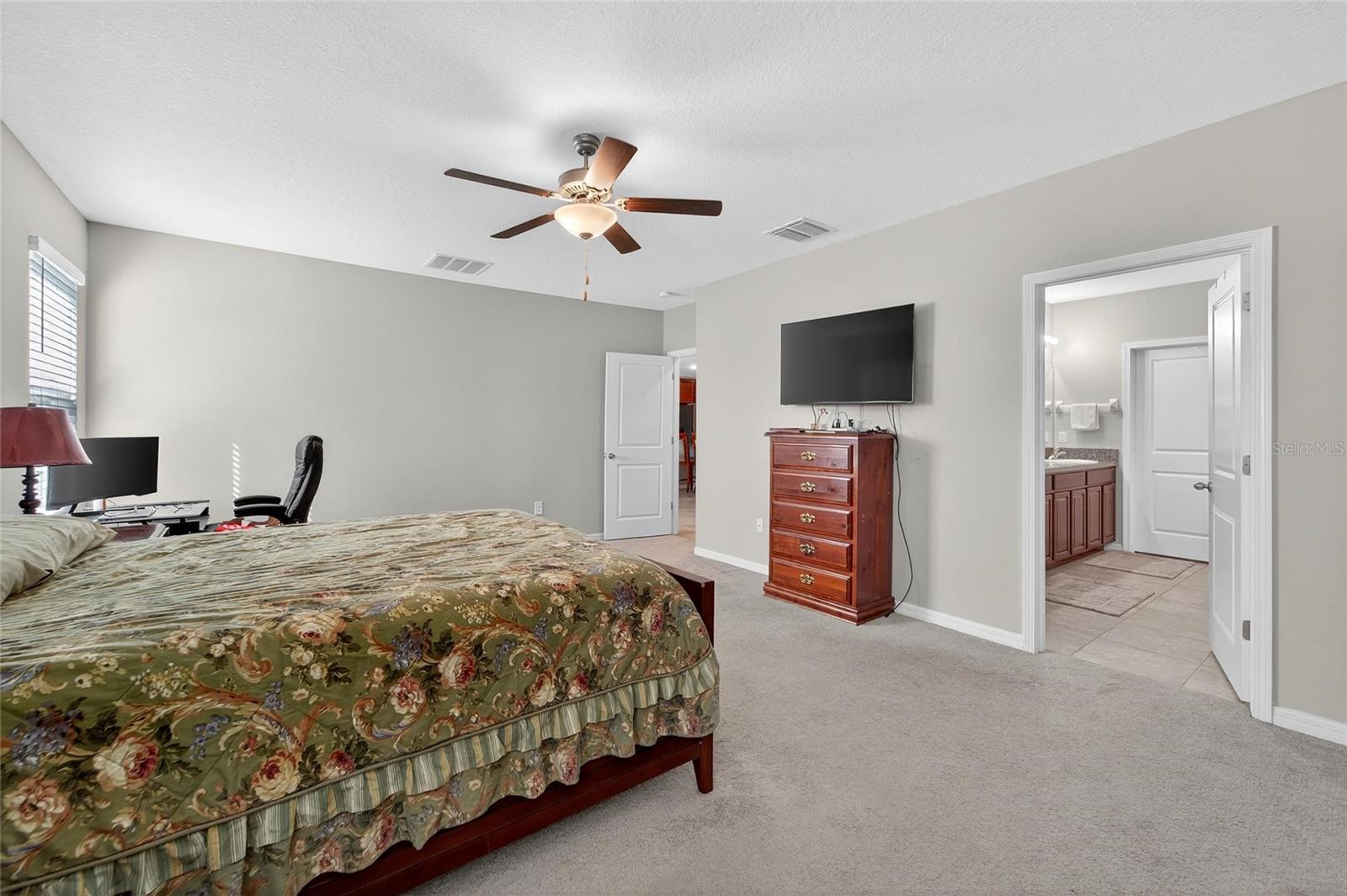 Image 24 of 43 For 6911 Trent Creek Drive