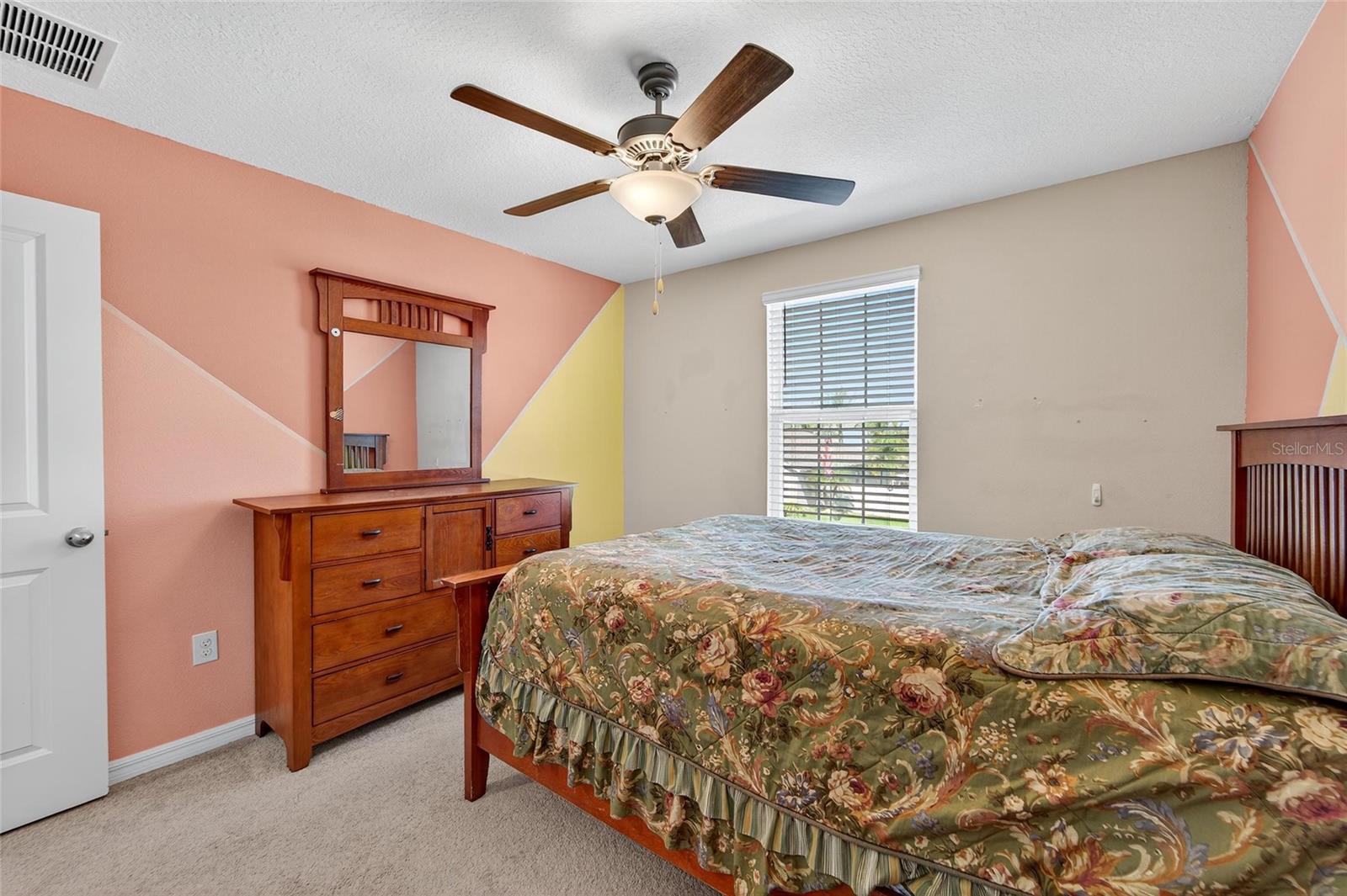 Image 37 of 43 For 6911 Trent Creek Drive