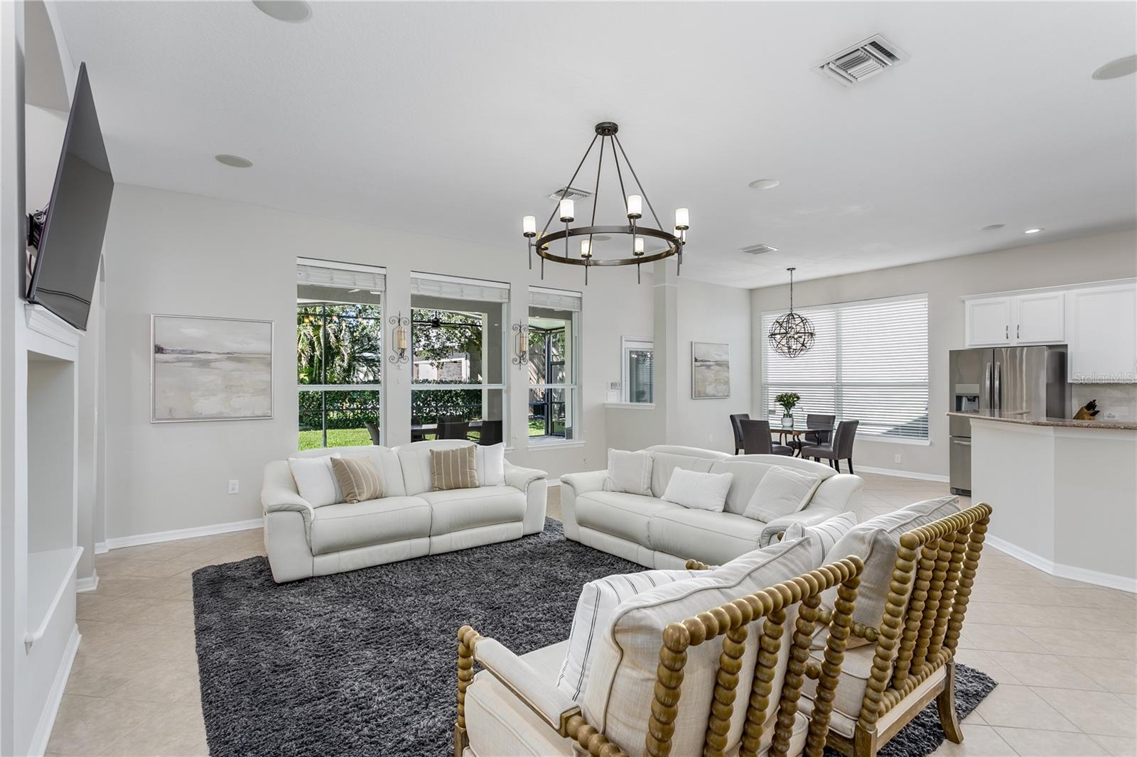 Image 13 of 42 For 11505 Splendid Lane