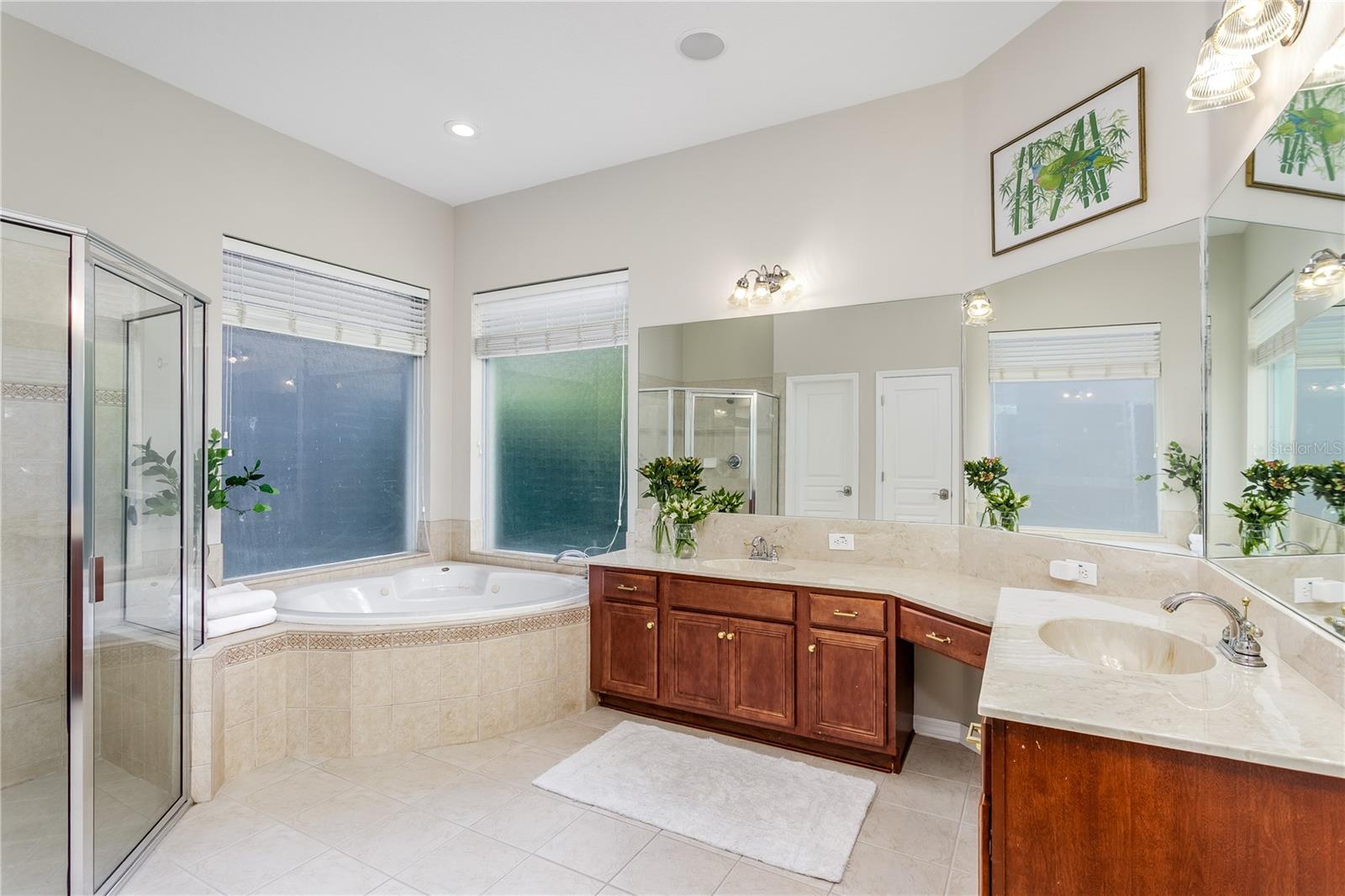 Image 17 of 42 For 11505 Splendid Lane