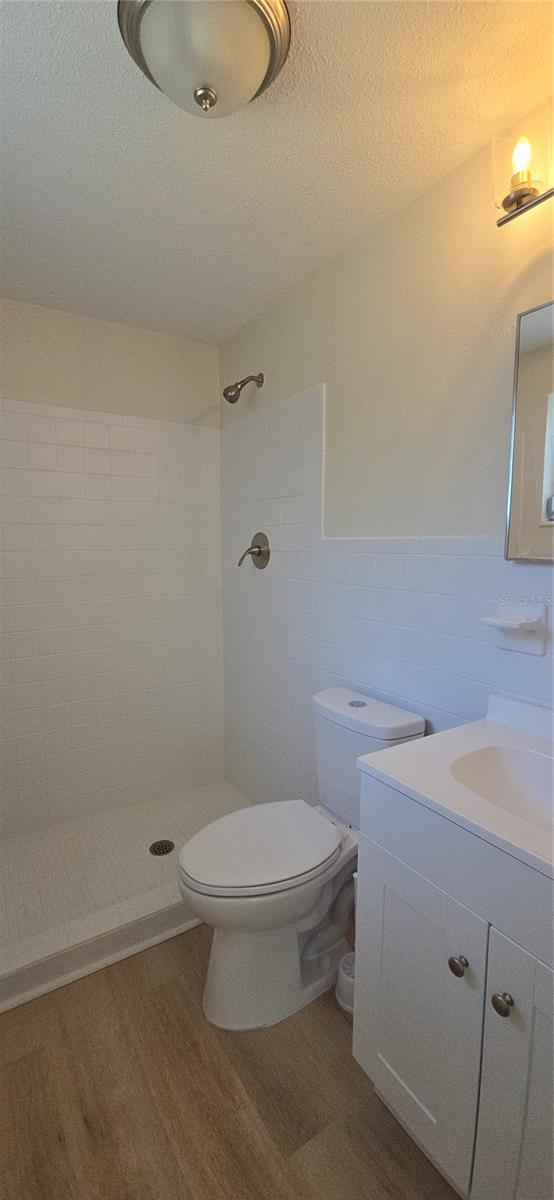 Image 8 of 27 For 4102 Dalwood Drive