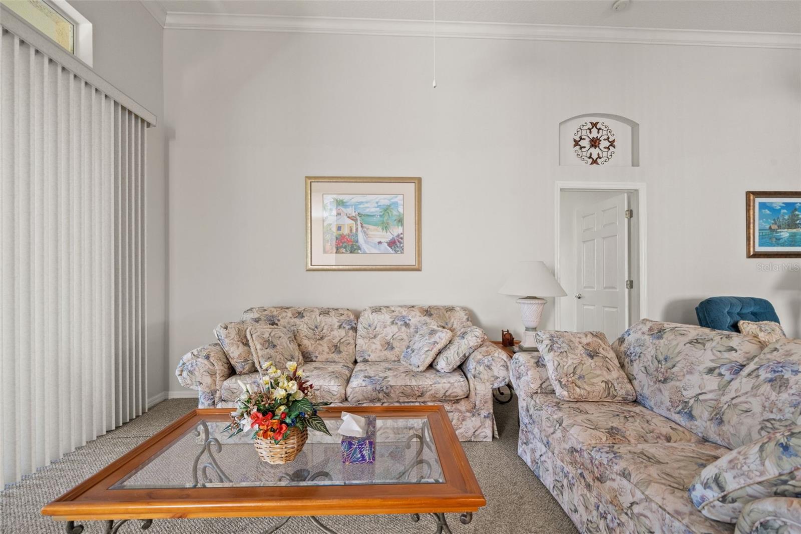 Image 10 of 53 For 10199 Holly Berry Drive