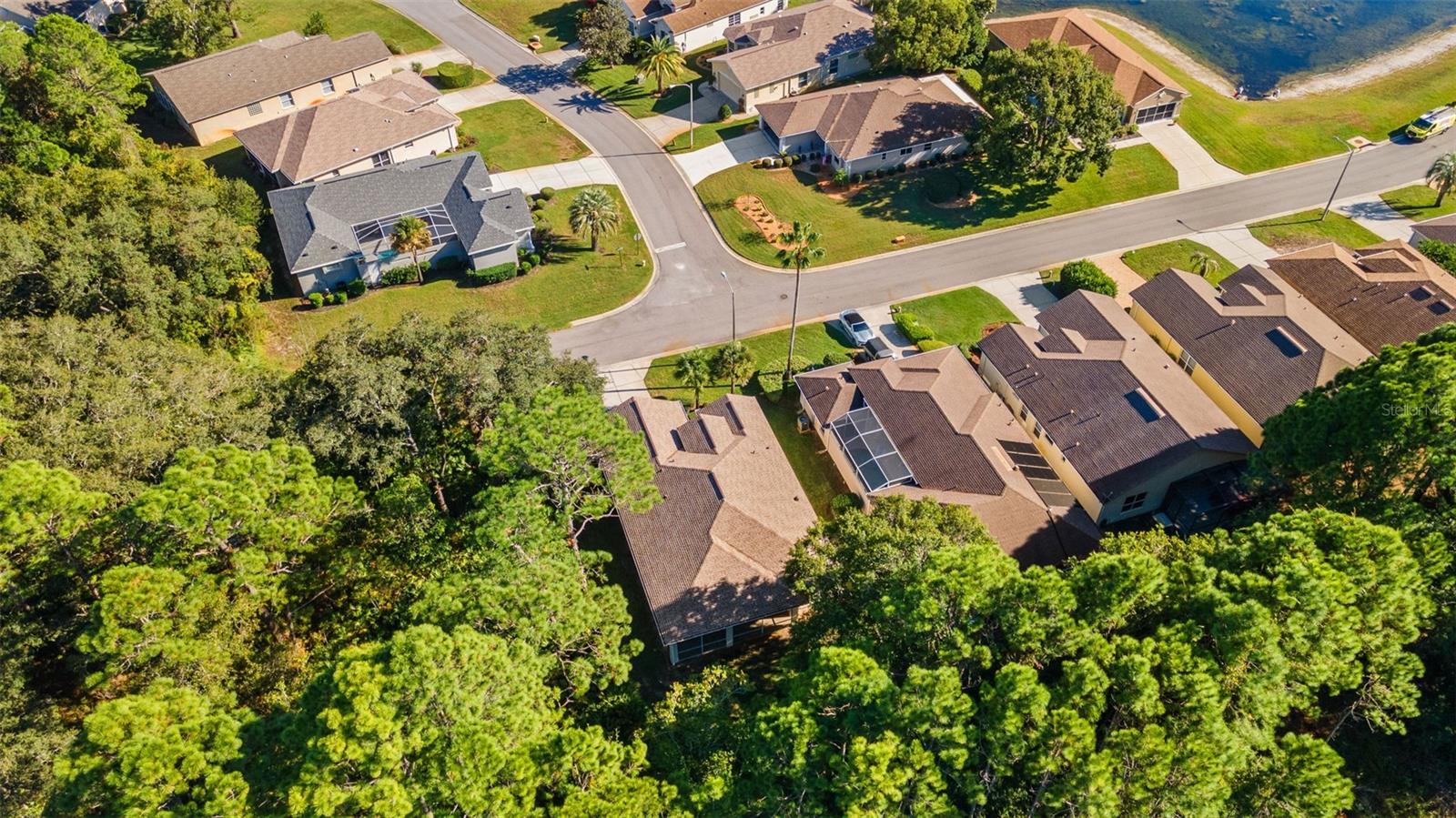 Image 38 of 53 For 10199 Holly Berry Drive