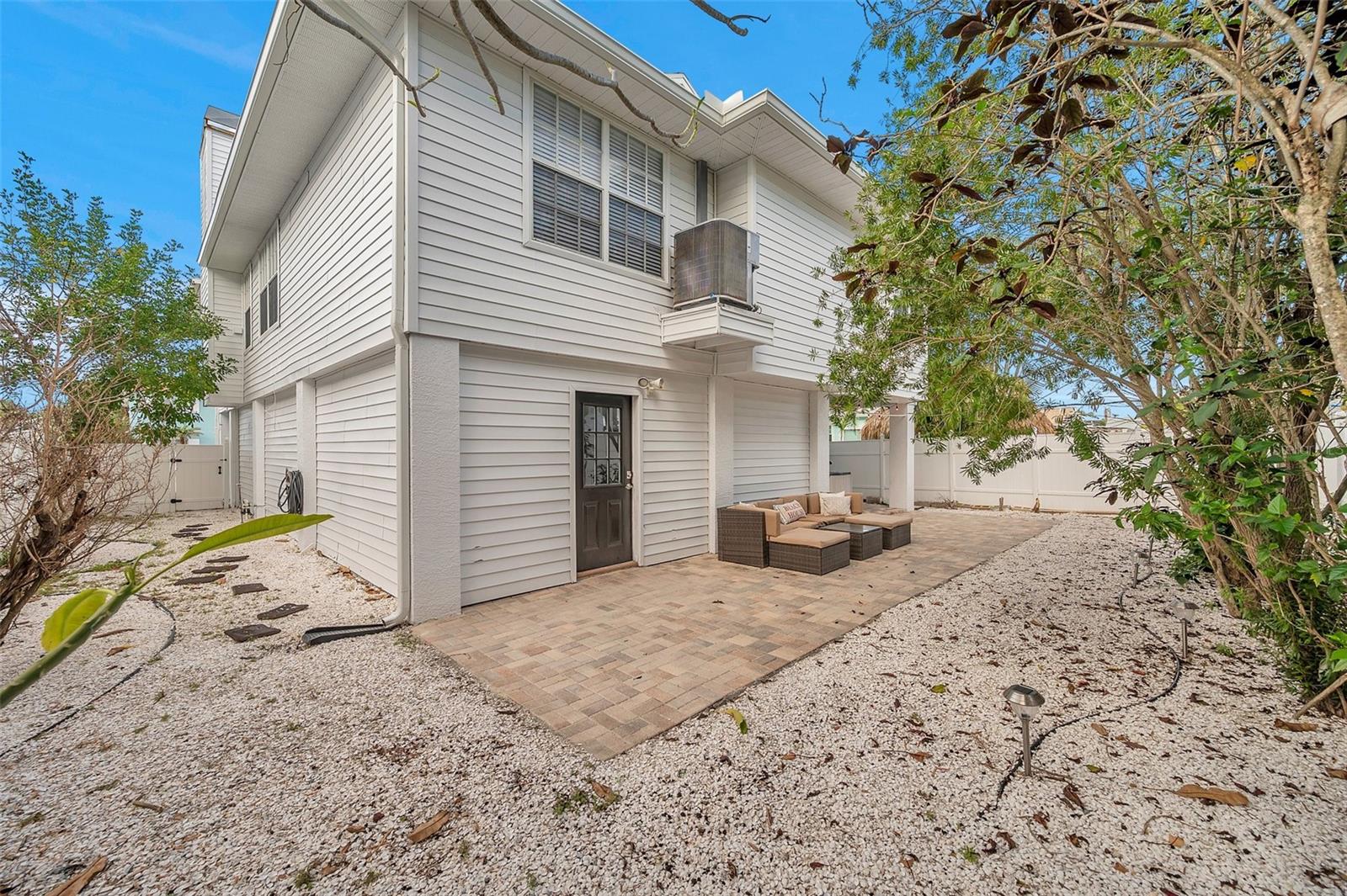 Image 26 of 37 For 7615 Coquina Way