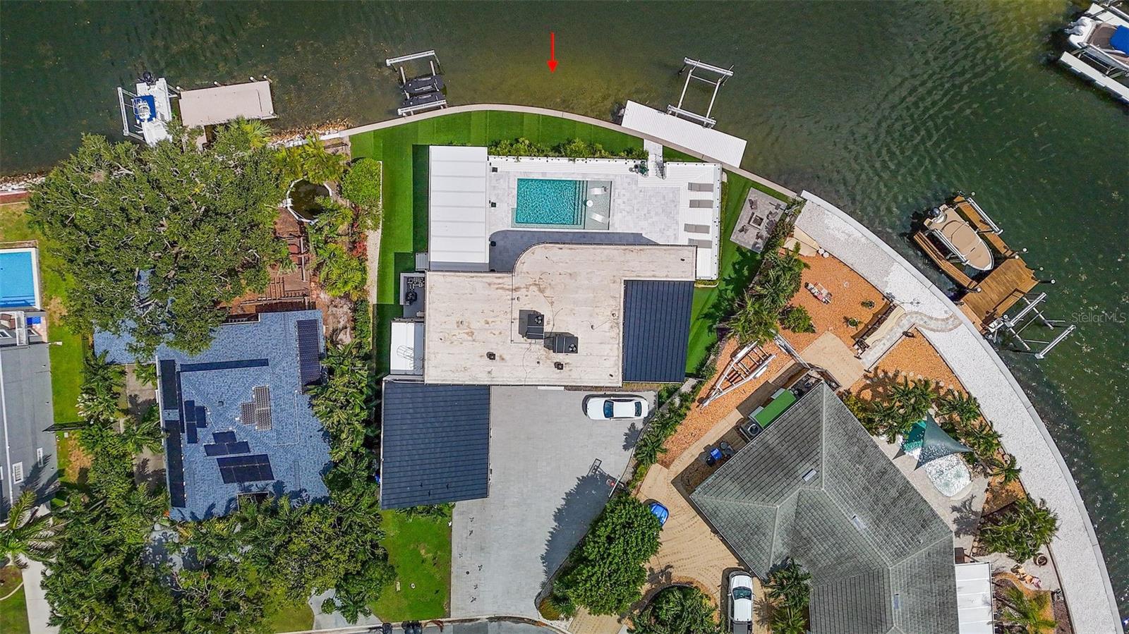 Image 61 of 70 For 585 Dolphin Avenue Se