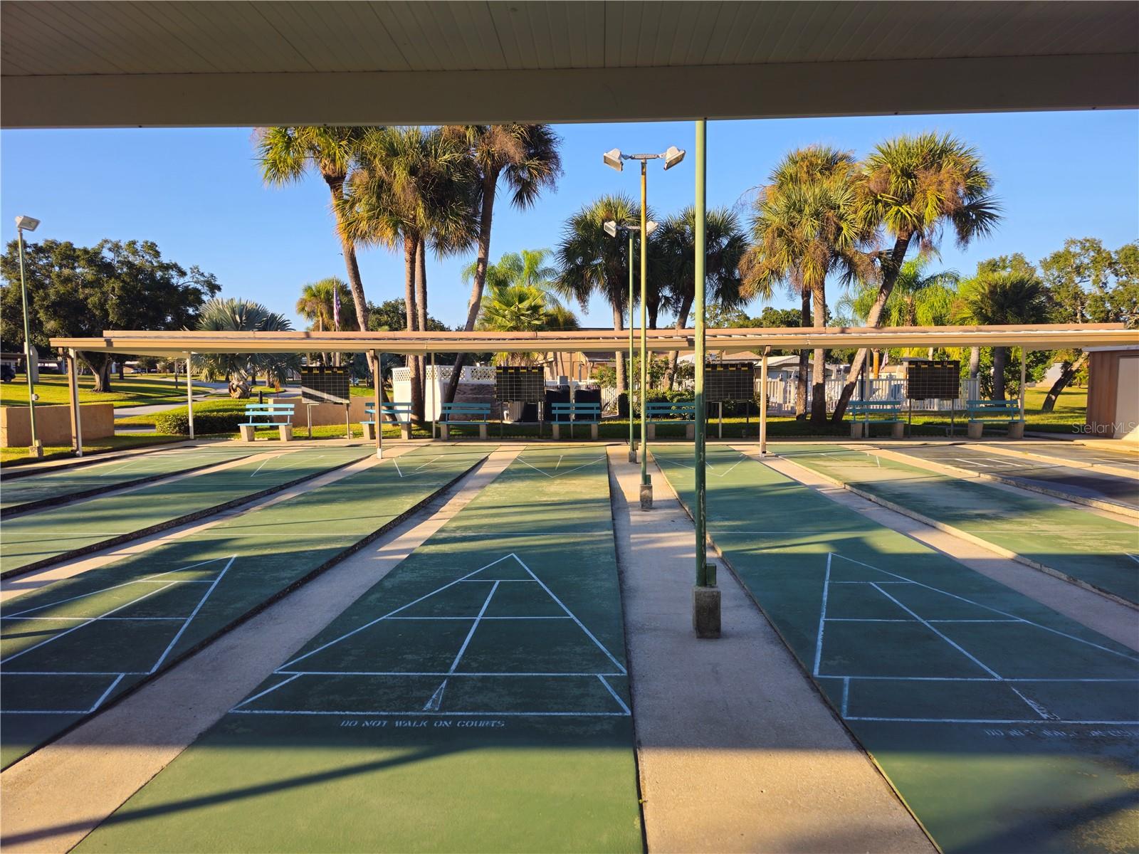 Image 6 of 26 For 1285 Mission Hills Boulevard 36b