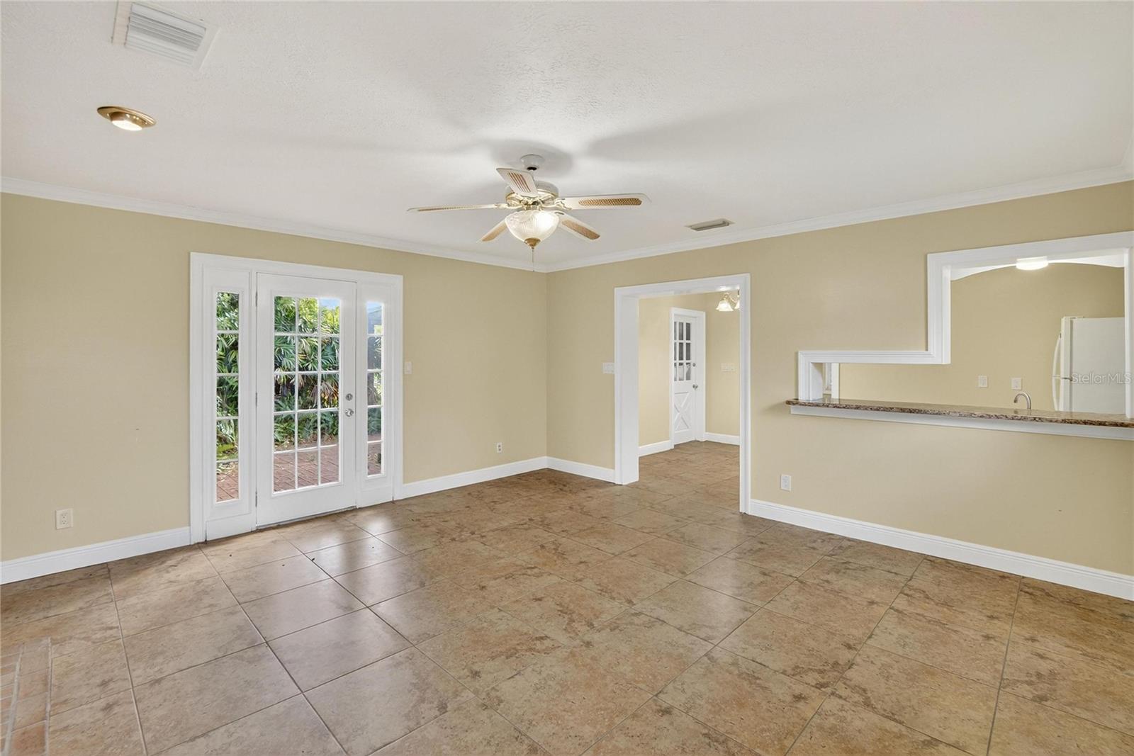 Image 20 of 56 For 3605 Flora Street