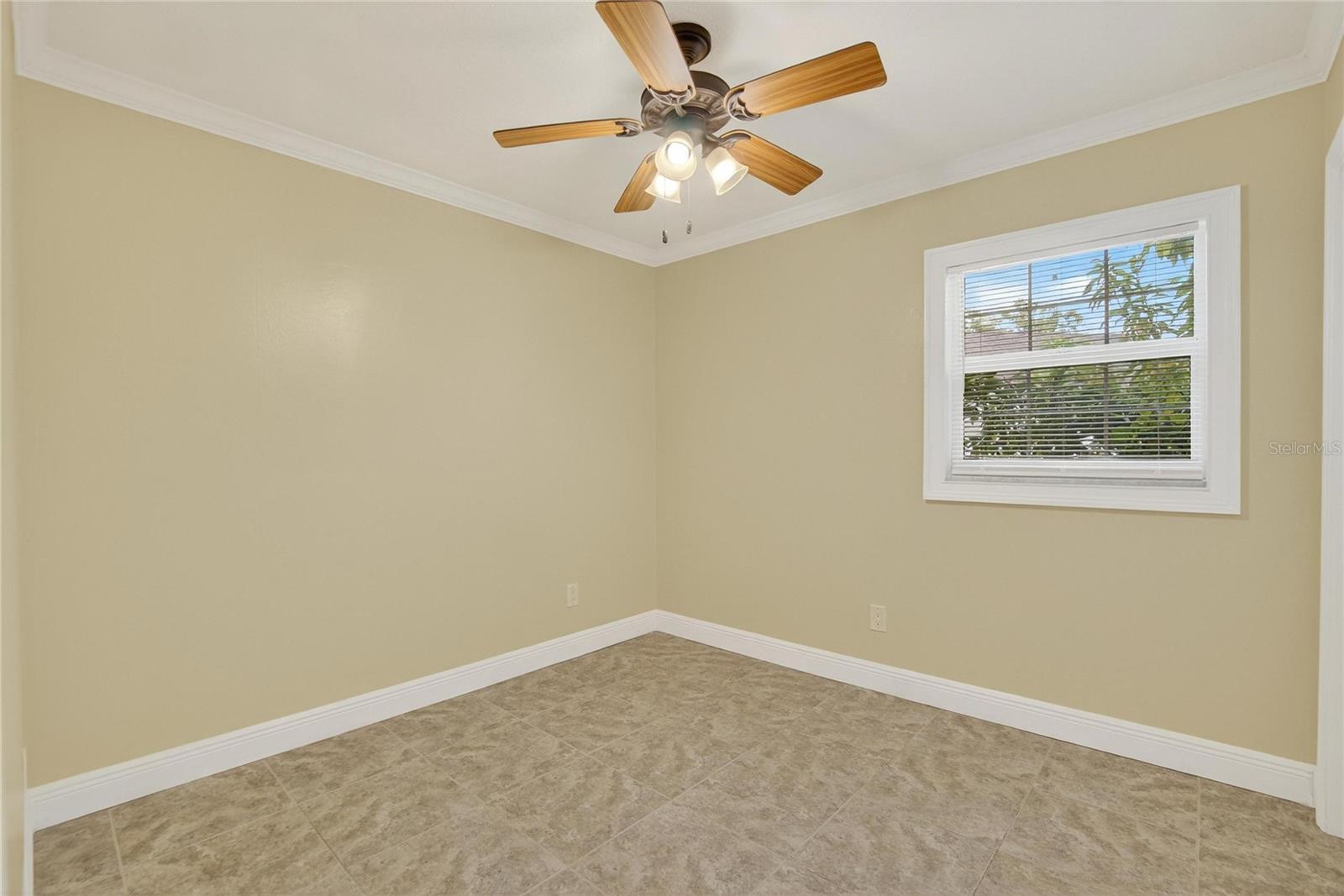 Image 29 of 56 For 3605 Flora Street