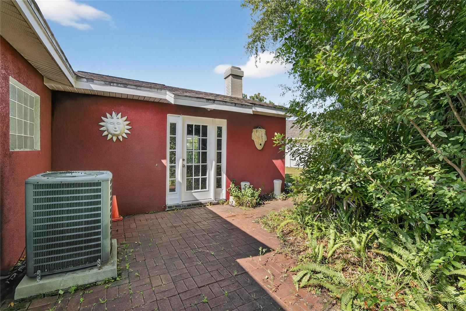 Image 32 of 56 For 3605 Flora Street