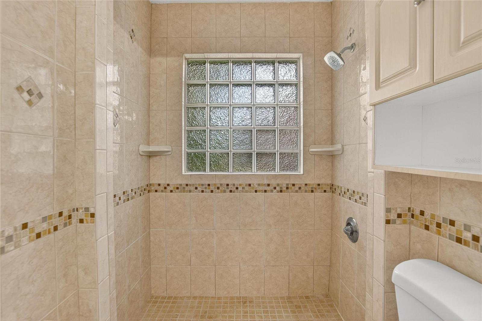 Image 44 of 56 For 3605 Flora Street