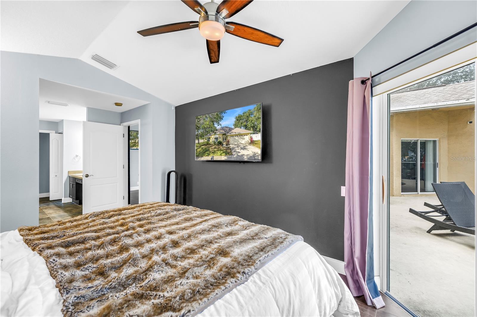 Image 10 of 53 For 2056 Bellhurst Drive