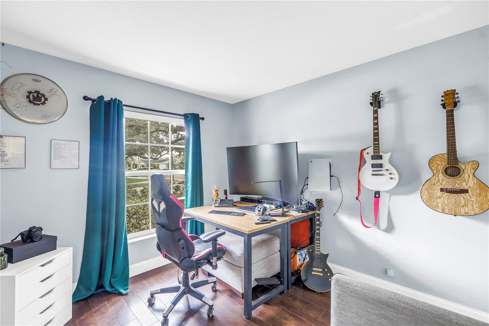 Image 16 of 53 For 2056 Bellhurst Drive