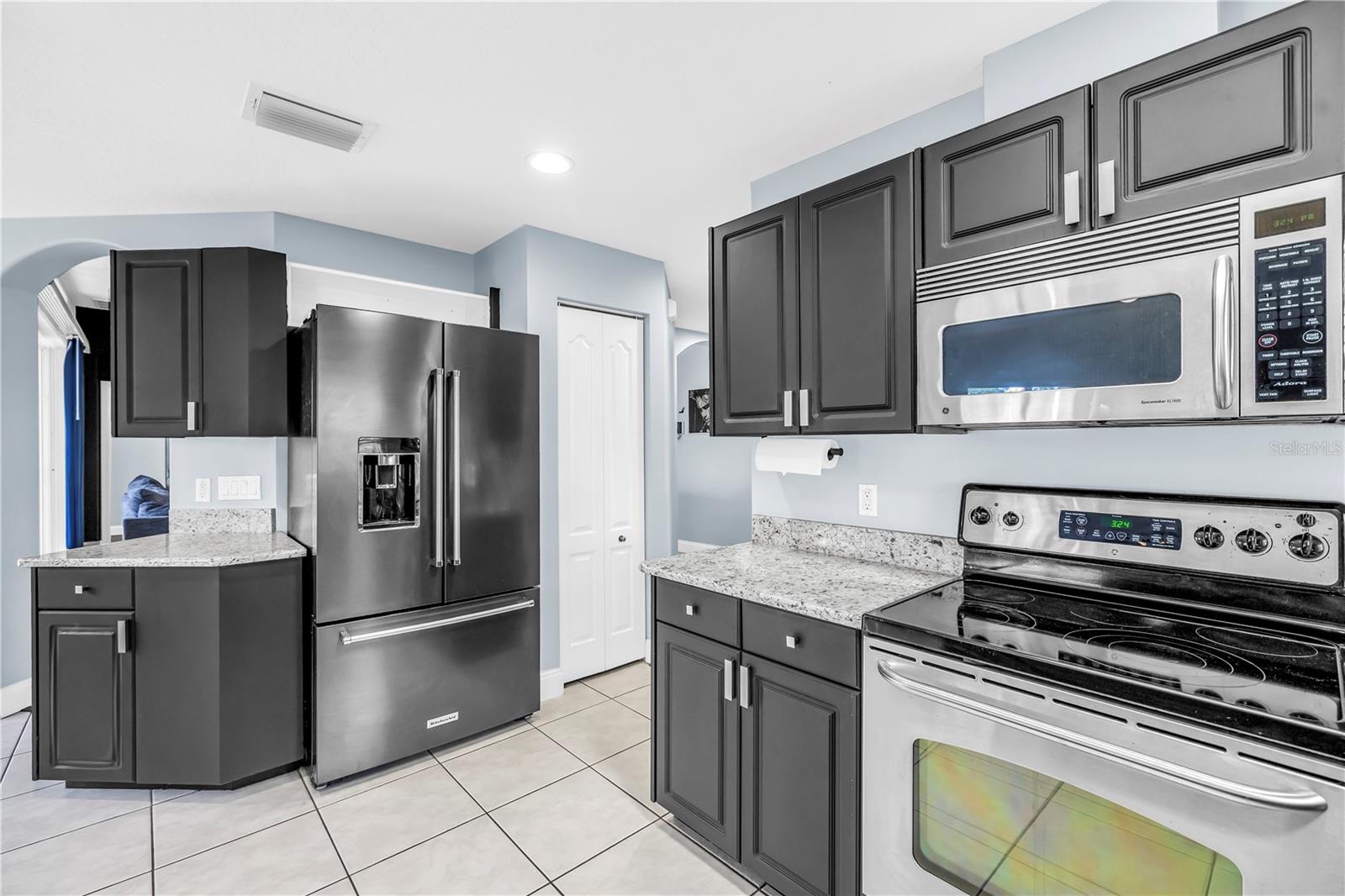 Image 26 of 53 For 2056 Bellhurst Drive