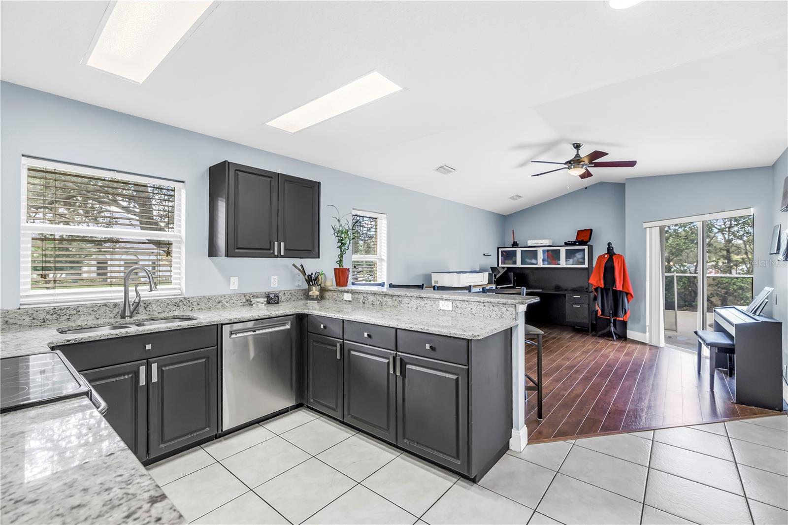 Image 27 of 53 For 2056 Bellhurst Drive