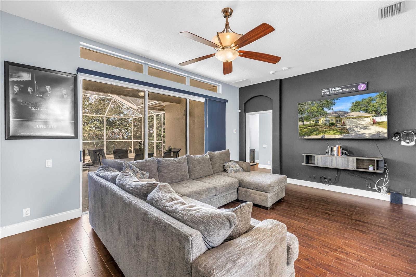 Image 5 of 53 For 2056 Bellhurst Drive