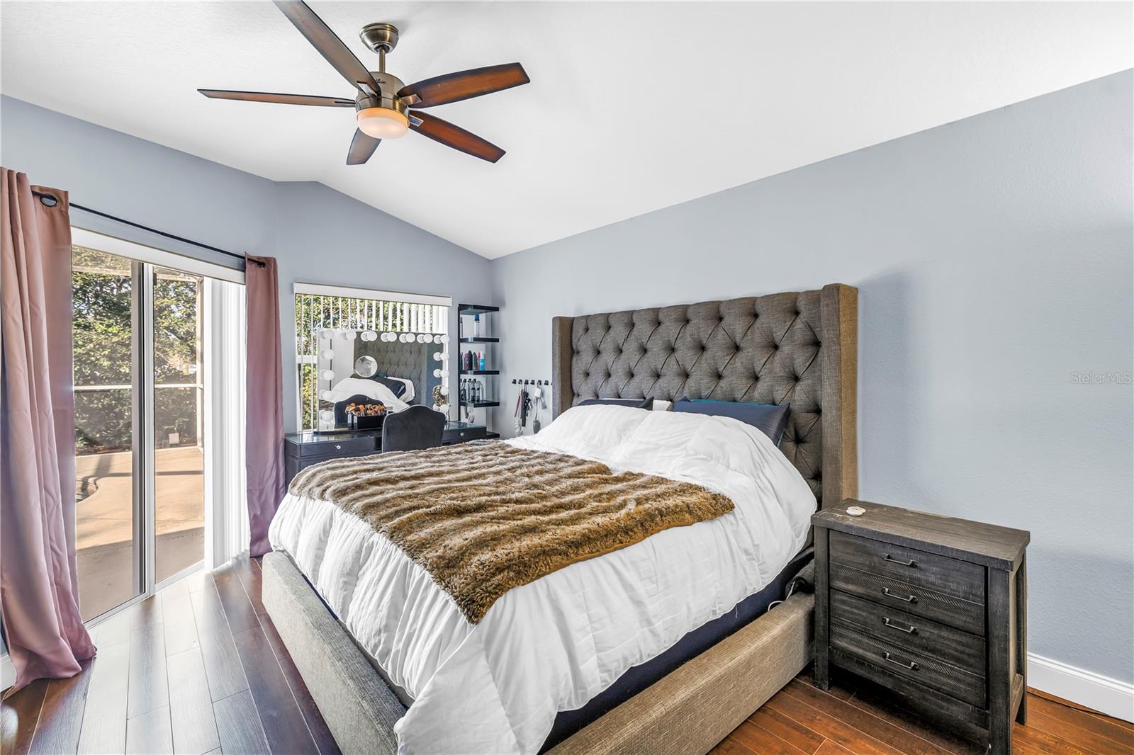 Image 8 of 53 For 2056 Bellhurst Drive