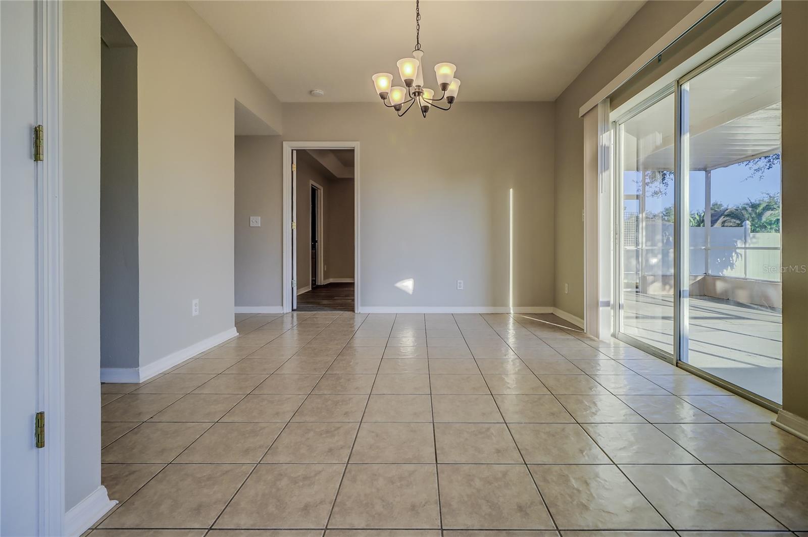 Image 13 of 80 For 3117 Summer Cruise Drive