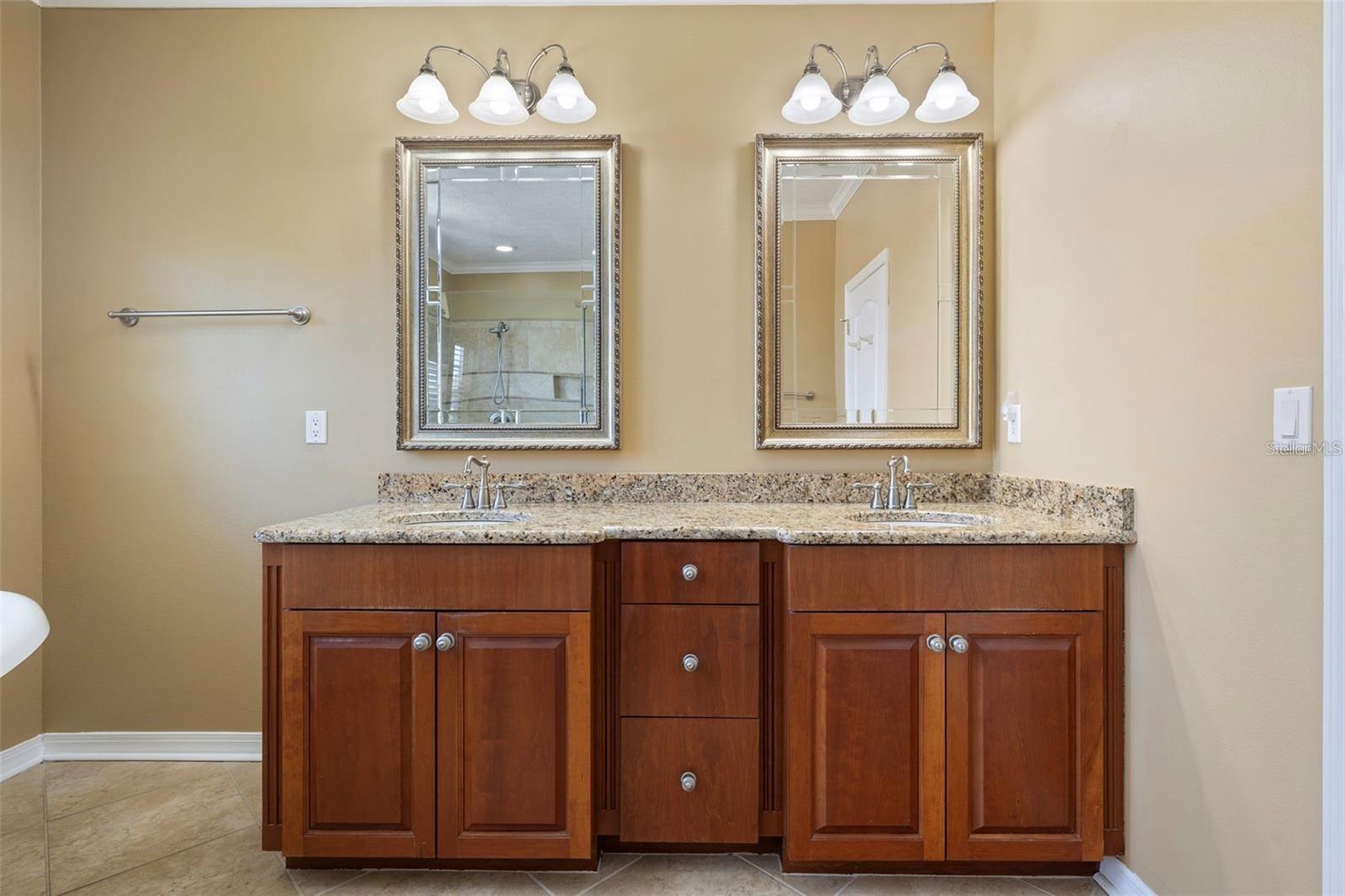 Image 45 of 83 For 18756 Wimbledon Circle