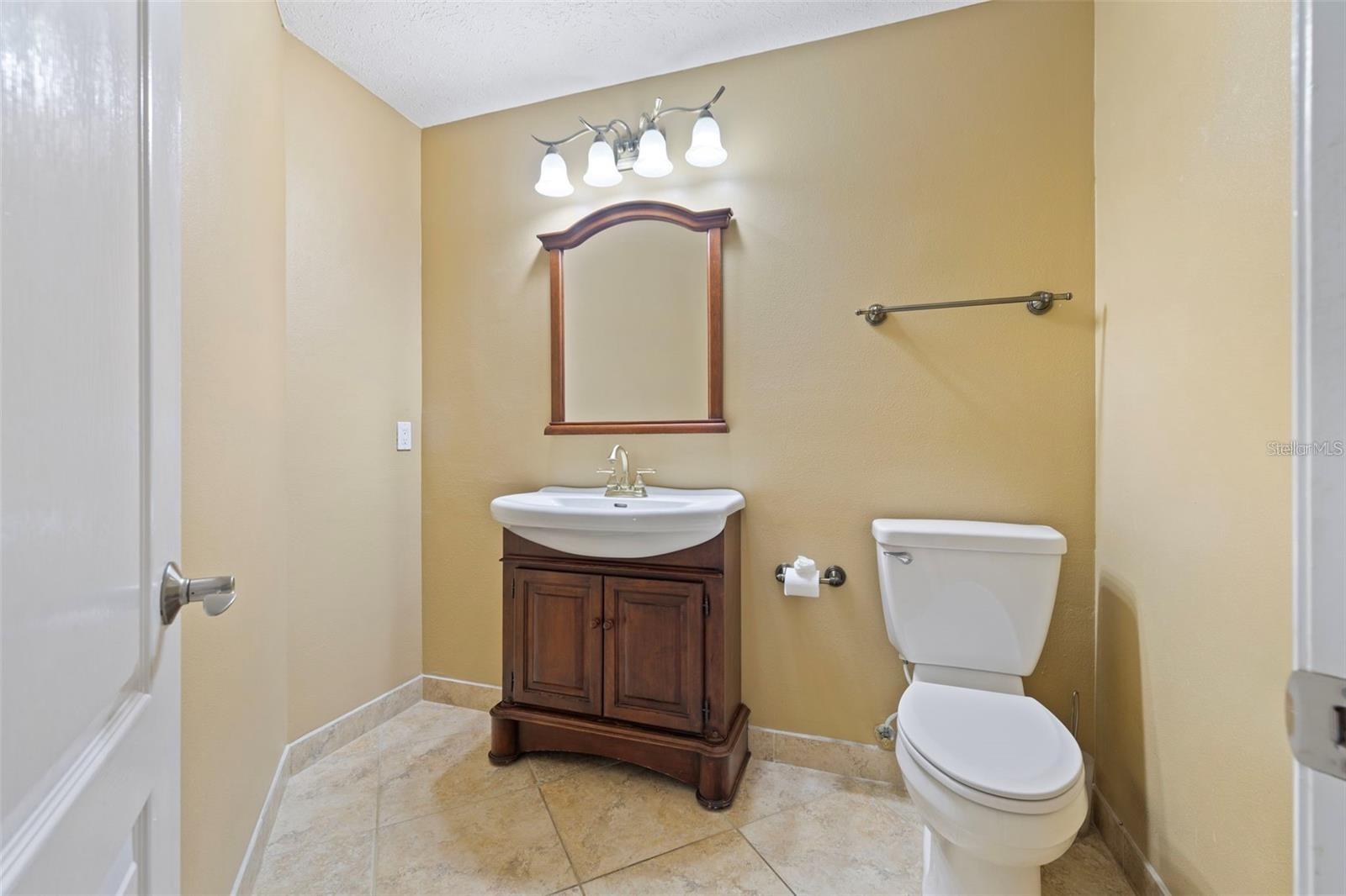 Image 8 of 83 For 18756 Wimbledon Circle