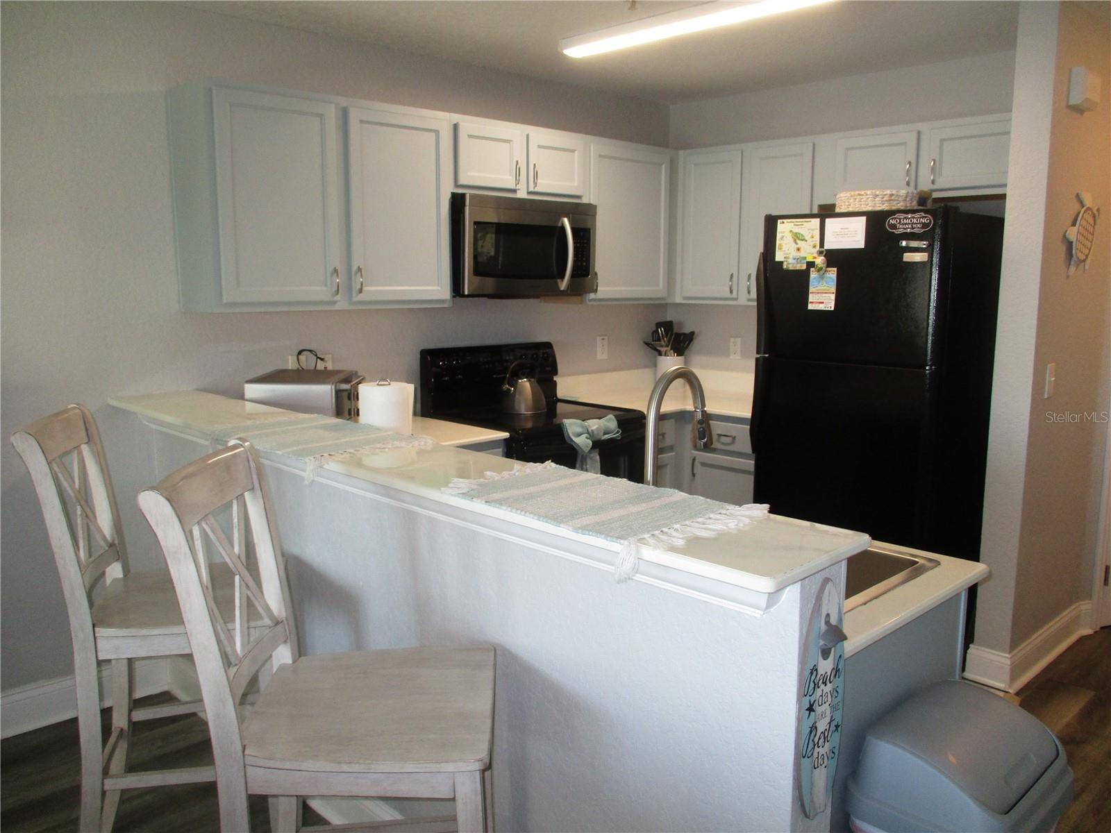 Image 12 of 57 For 10315 Gulf Boulevard 209