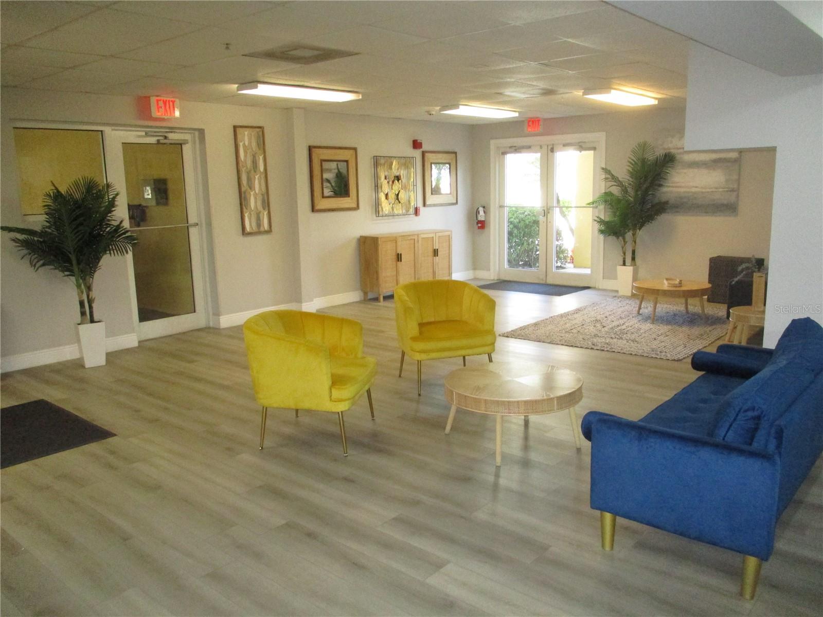 Image 36 of 57 For 10315 Gulf Boulevard 209