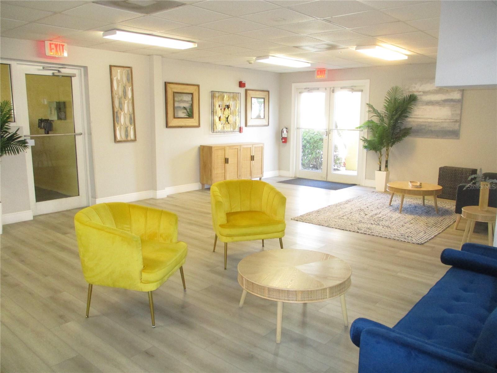 Image 37 of 57 For 10315 Gulf Boulevard 209