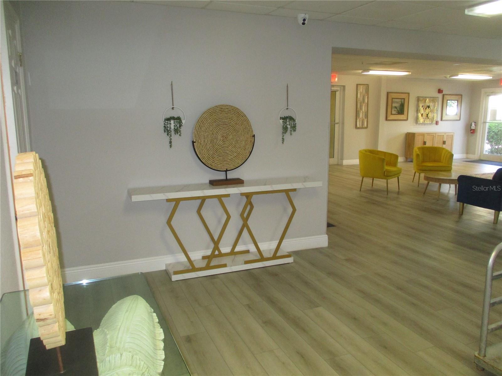 Image 38 of 57 For 10315 Gulf Boulevard 209