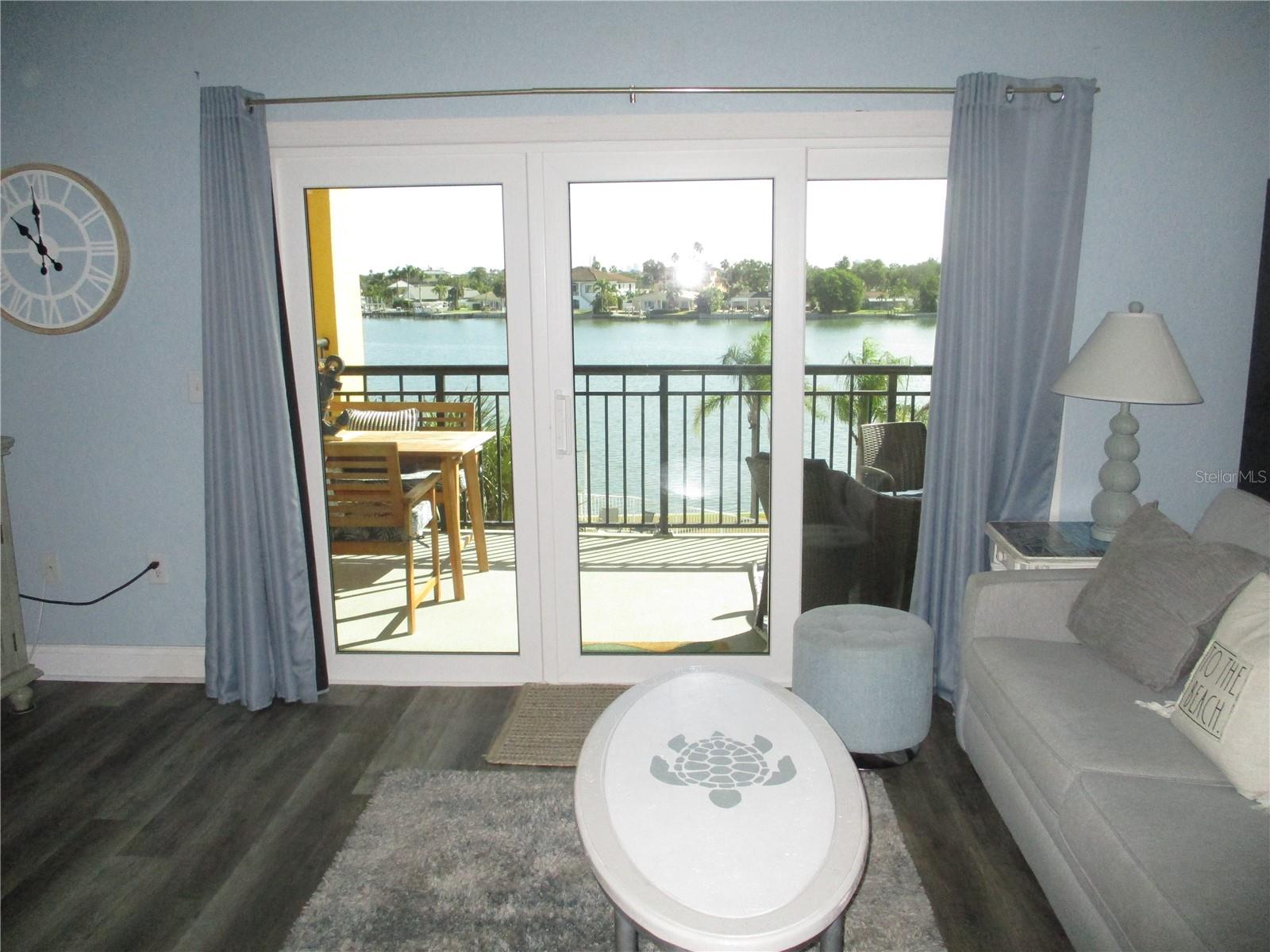 Image 5 of 57 For 10315 Gulf Boulevard 209