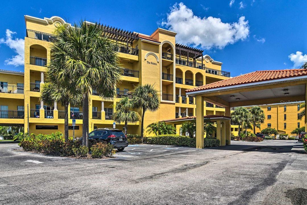 Image 50 of 57 For 10315 Gulf Boulevard 209