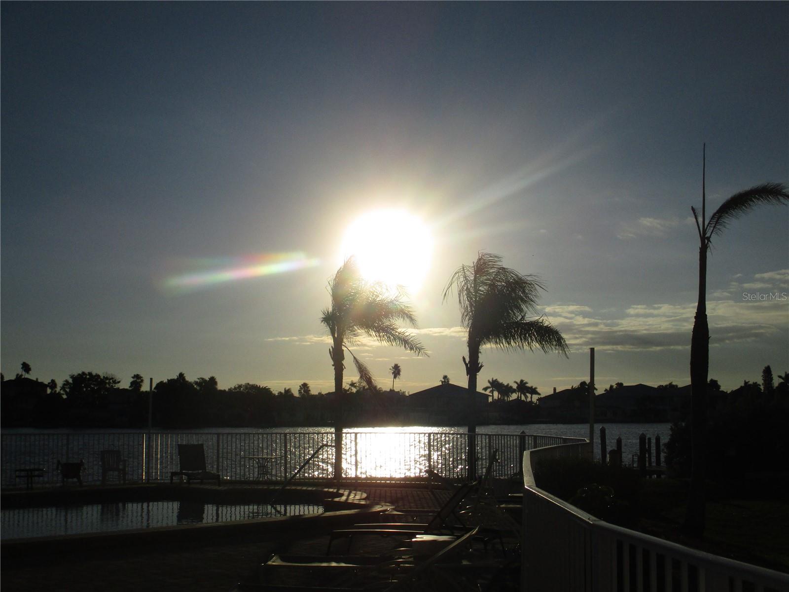 Image 55 of 57 For 10315 Gulf Boulevard 209