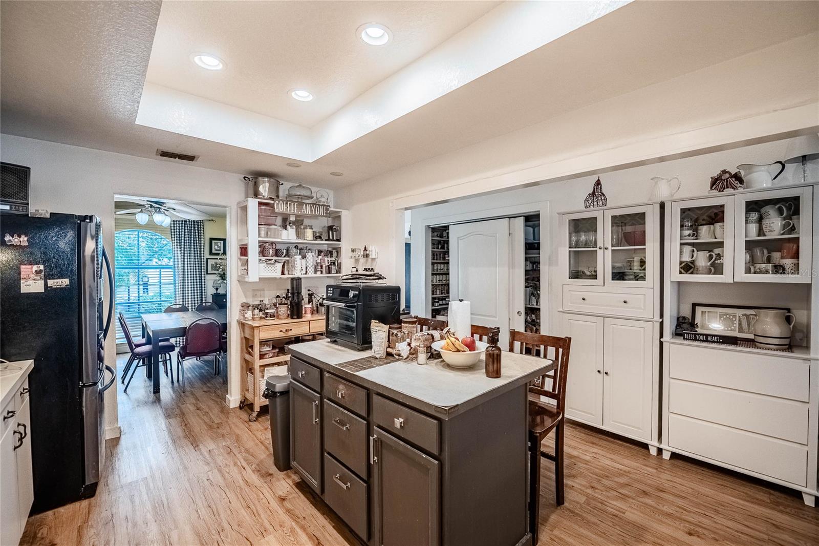 Image 22 of 49 For 4525 Ashford Drive