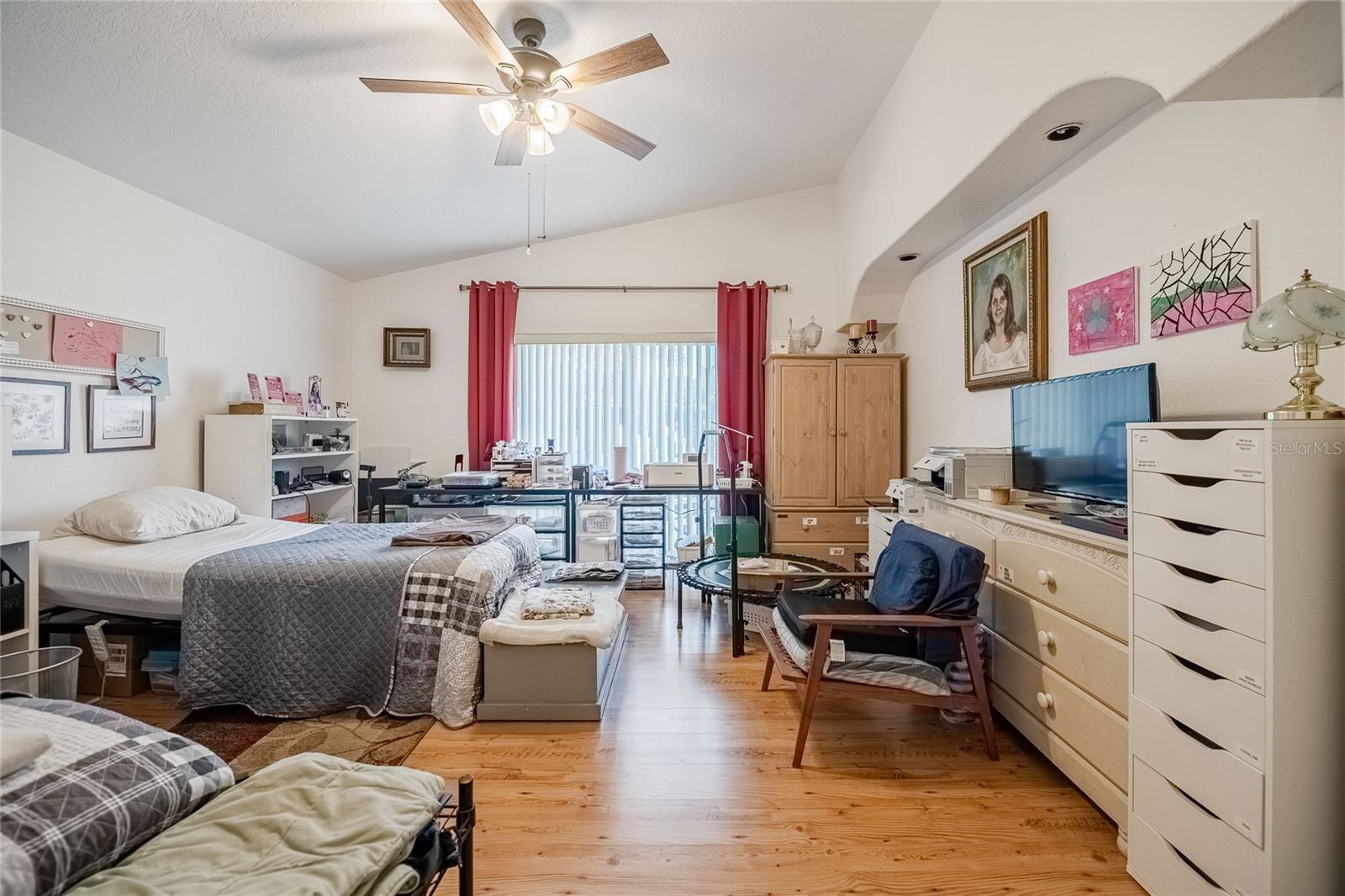 Image 31 of 49 For 4525 Ashford Drive