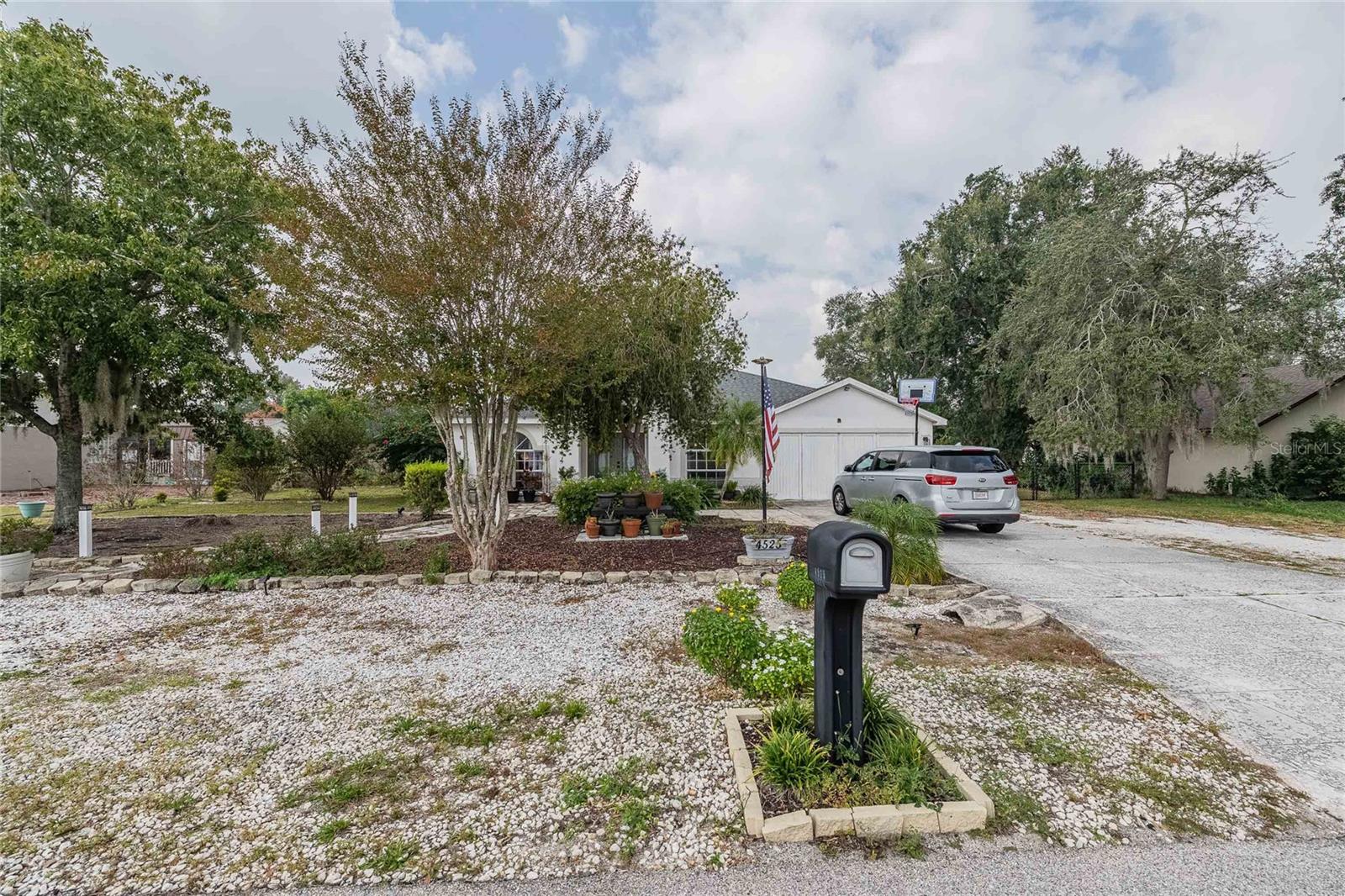 Image 5 of 49 For 4525 Ashford Drive