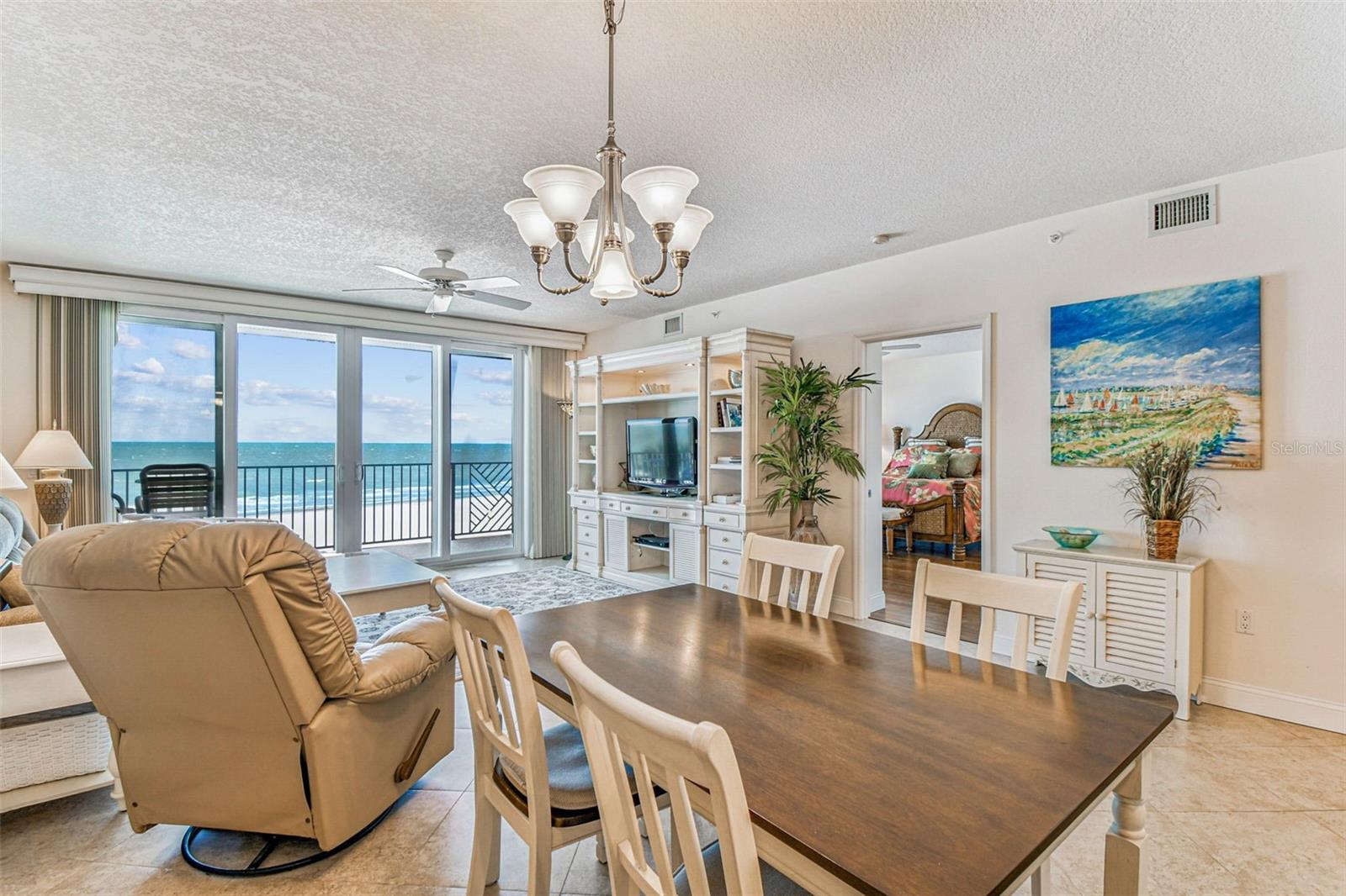 Image 14 of 50 For 19710 Gulf Boulevard 203