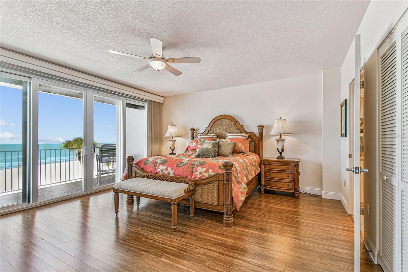 Image 20 of 50 For 19710 Gulf Boulevard 203