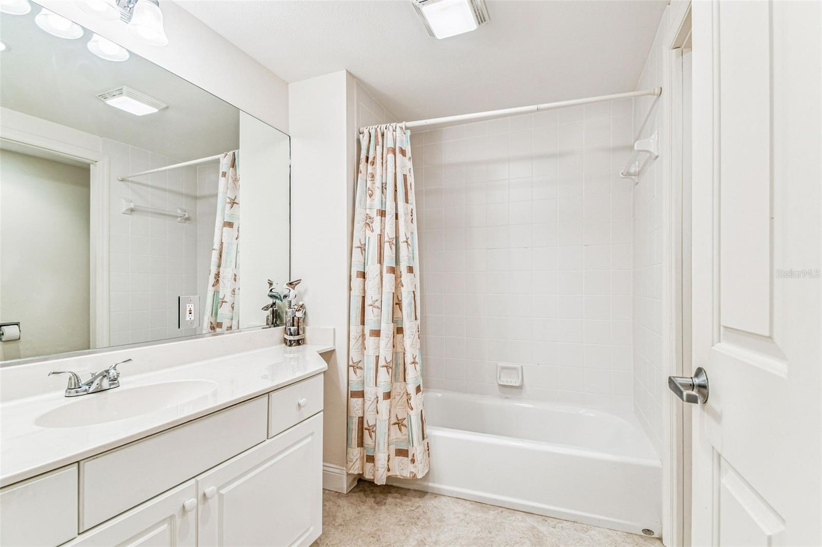 Image 30 of 50 For 19710 Gulf Boulevard 203