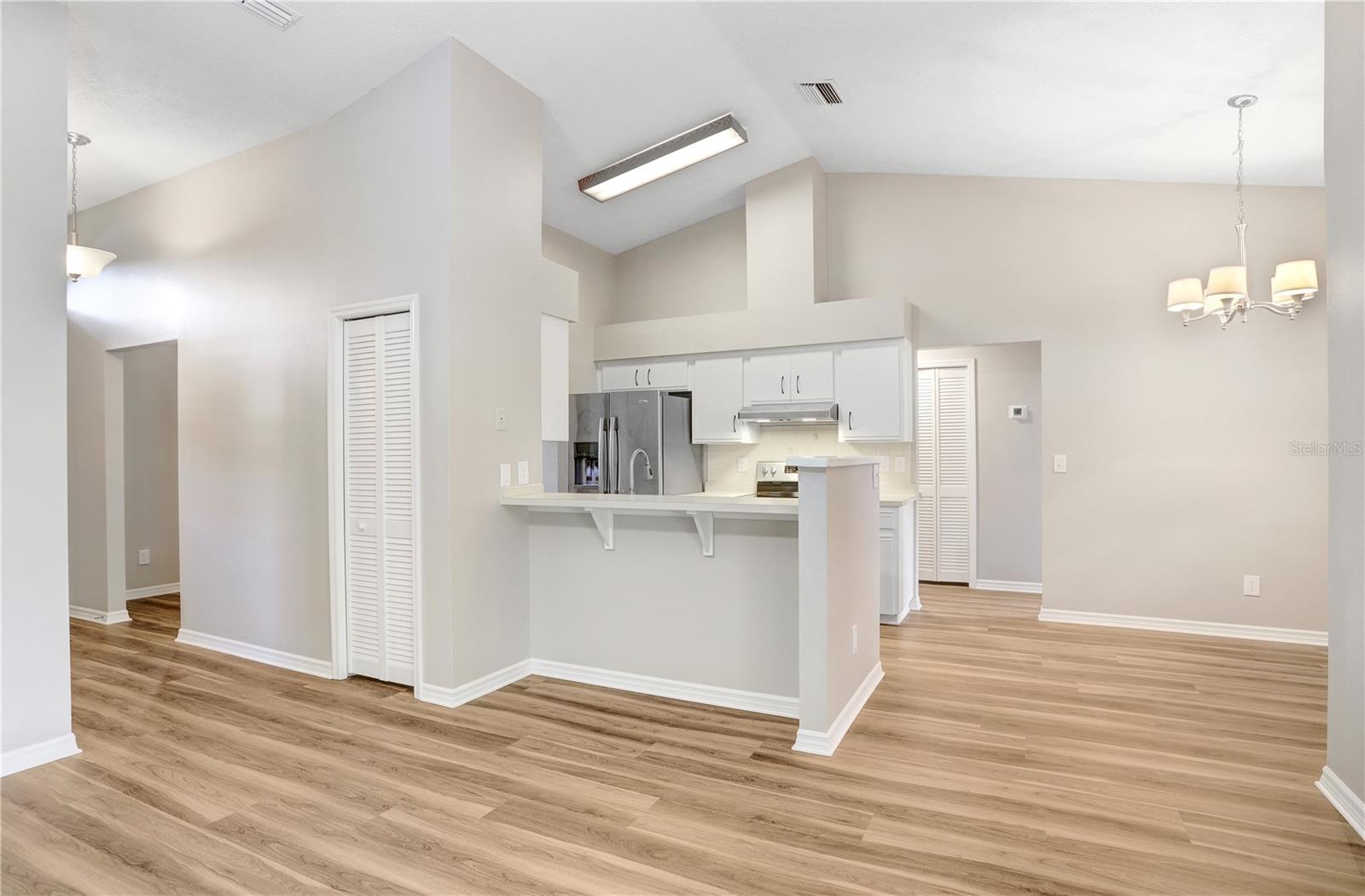 Image 10 of 40 For 4925 Ivy Glen Place