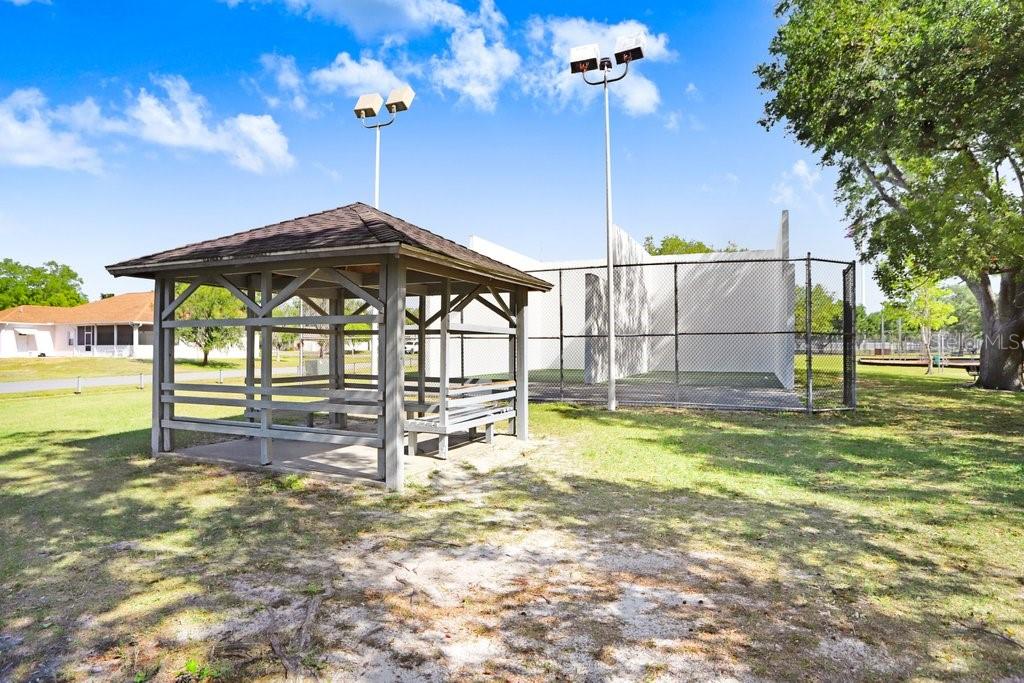 Image 36 of 40 For 4925 Ivy Glen Place