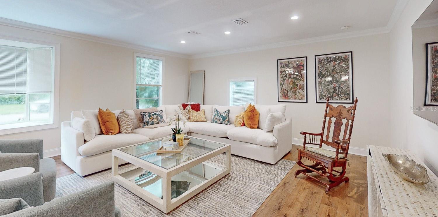 Image 23 of 27 For 1735 23rd Avenue N