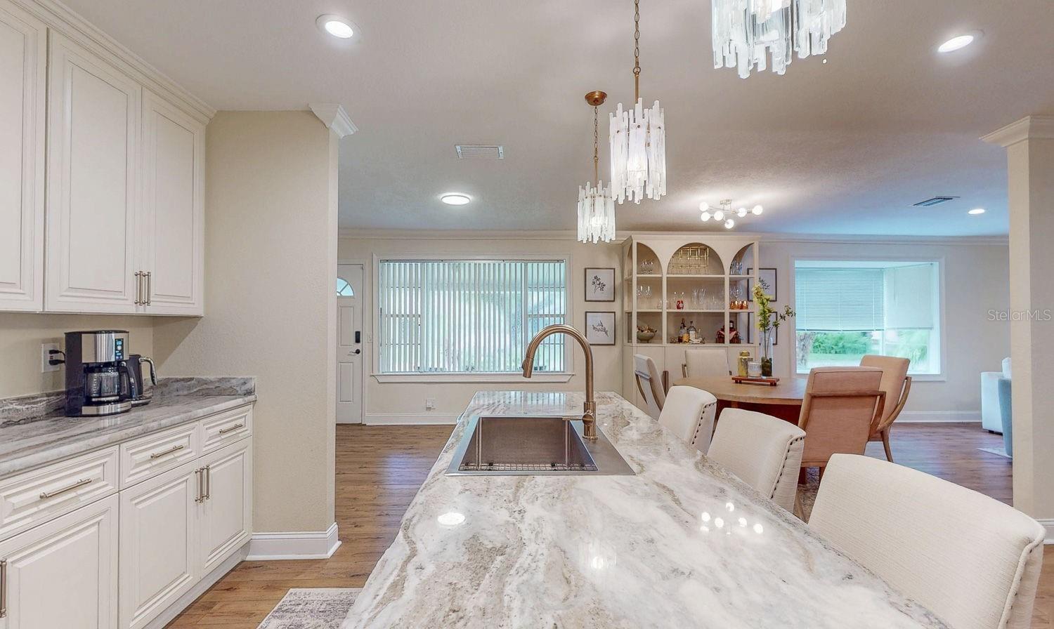 Image 4 of 27 For 1735 23rd Avenue N