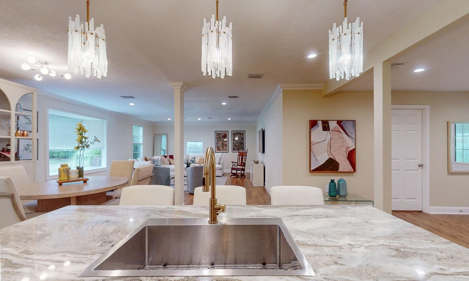 Image 5 of 27 For 1735 23rd Avenue N