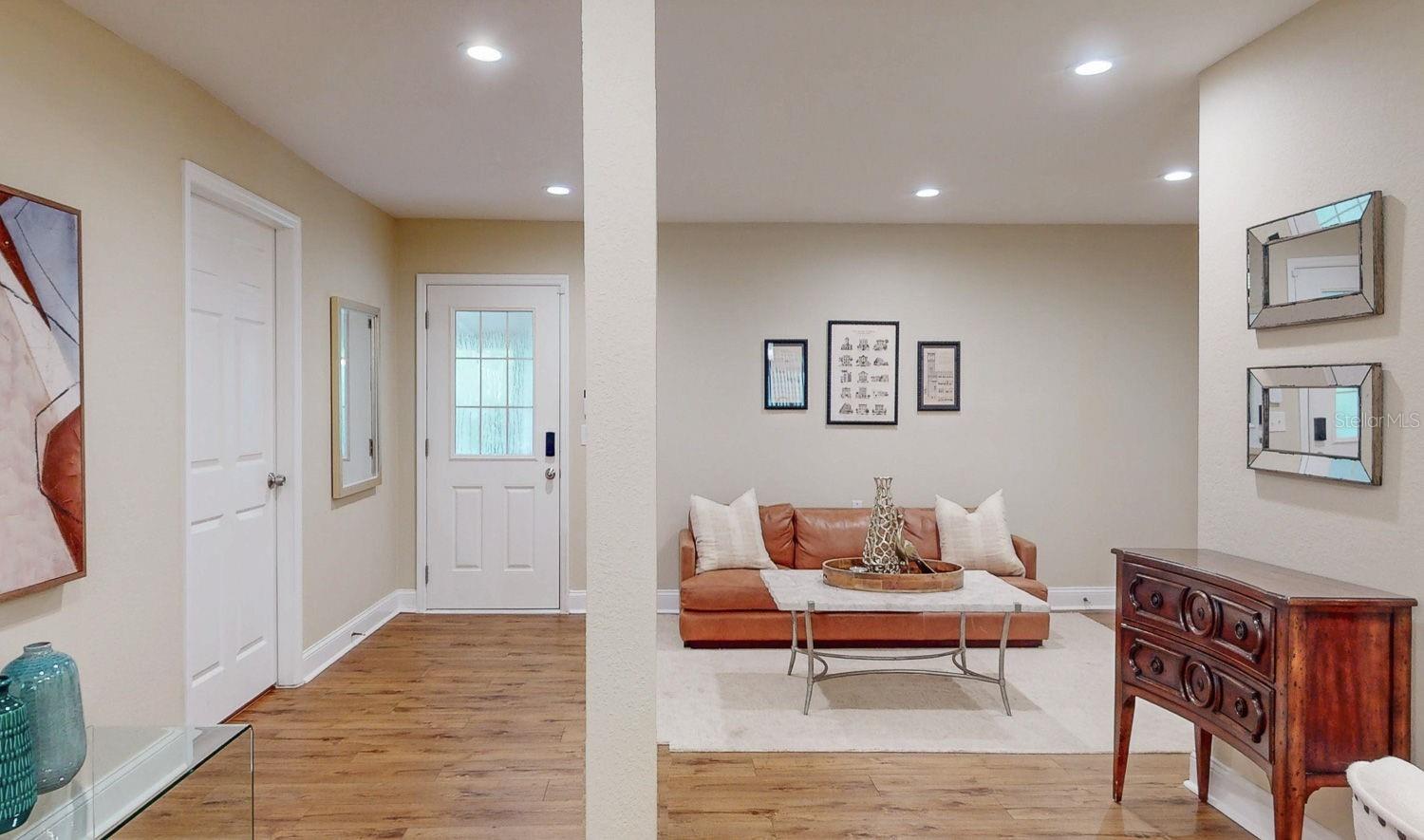 Image 9 of 27 For 1735 23rd Avenue N