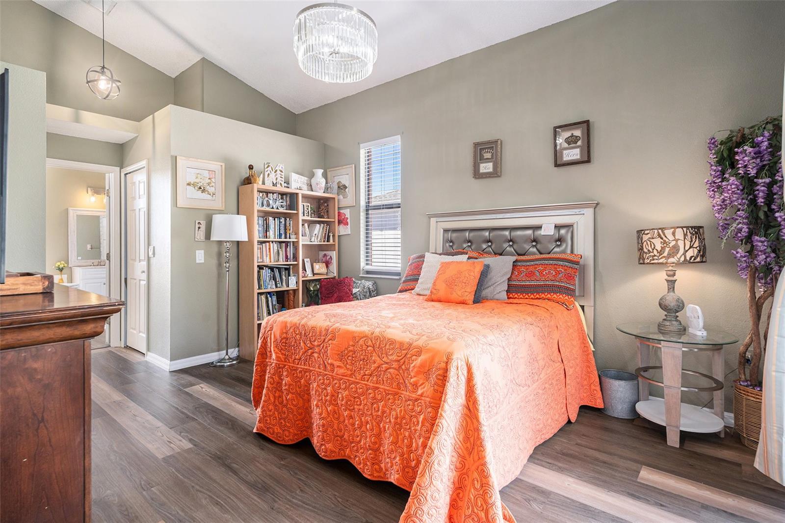 Image 26 of 30 For 4401 Plumosa Street