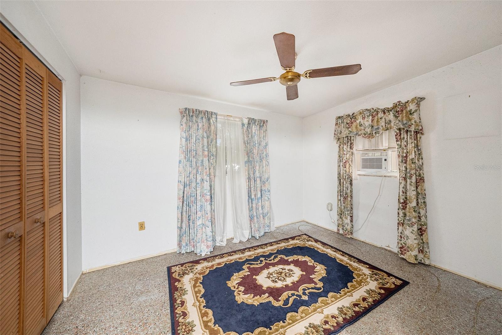 Image 14 of 30 For 8481 93rd Avenue