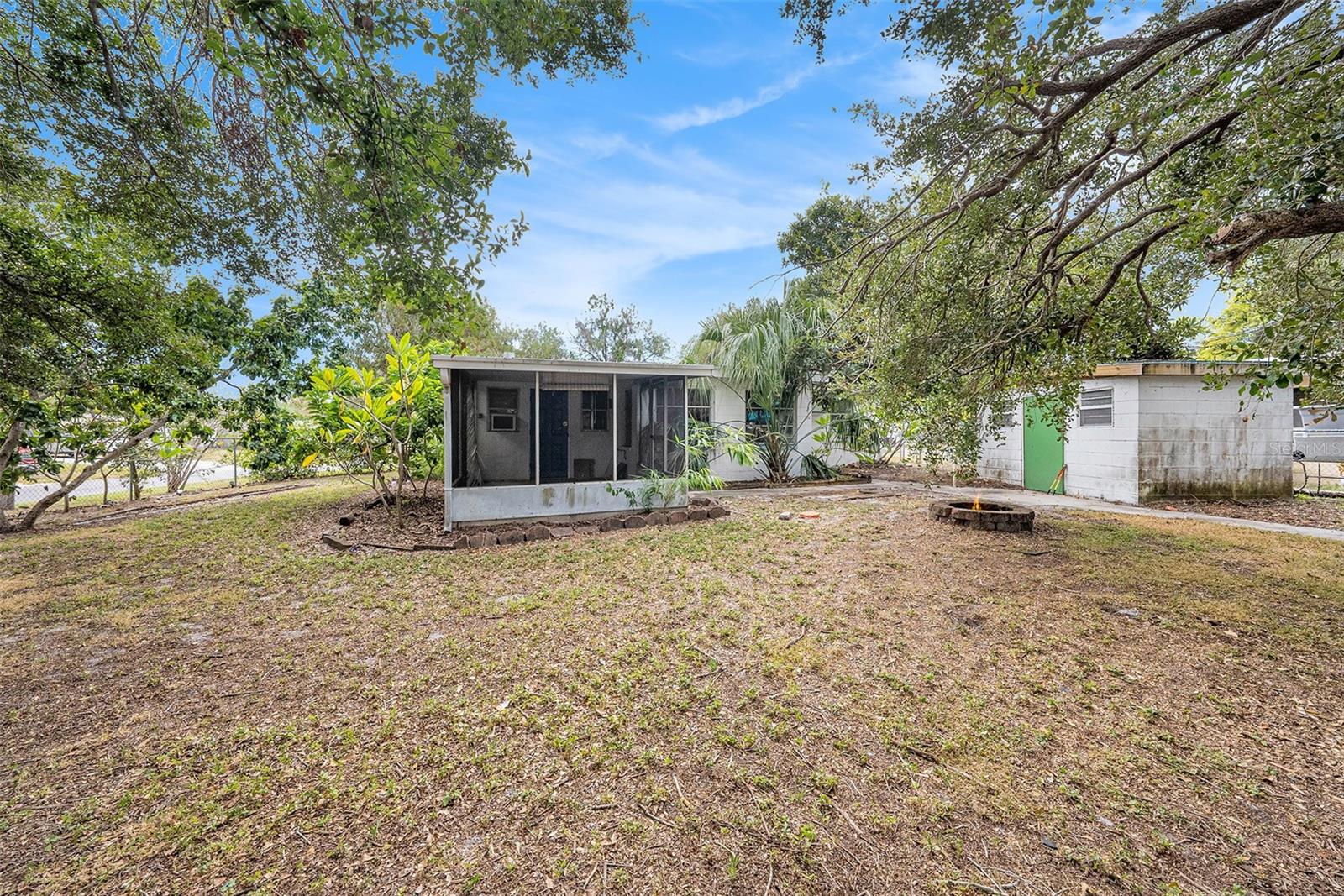 Image 27 of 30 For 8481 93rd Avenue