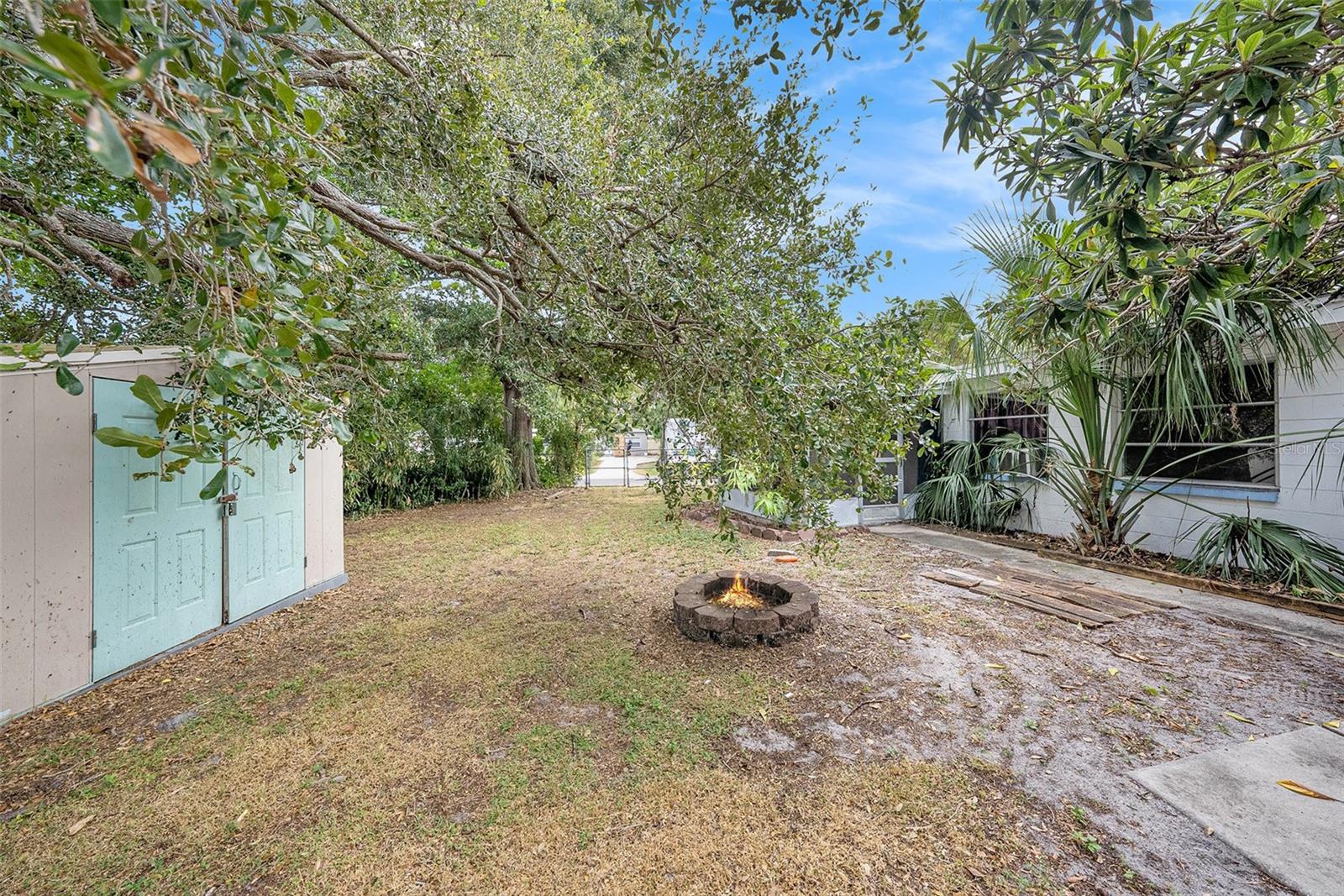 Image 32 of 34 For 8481 93rd Avenue