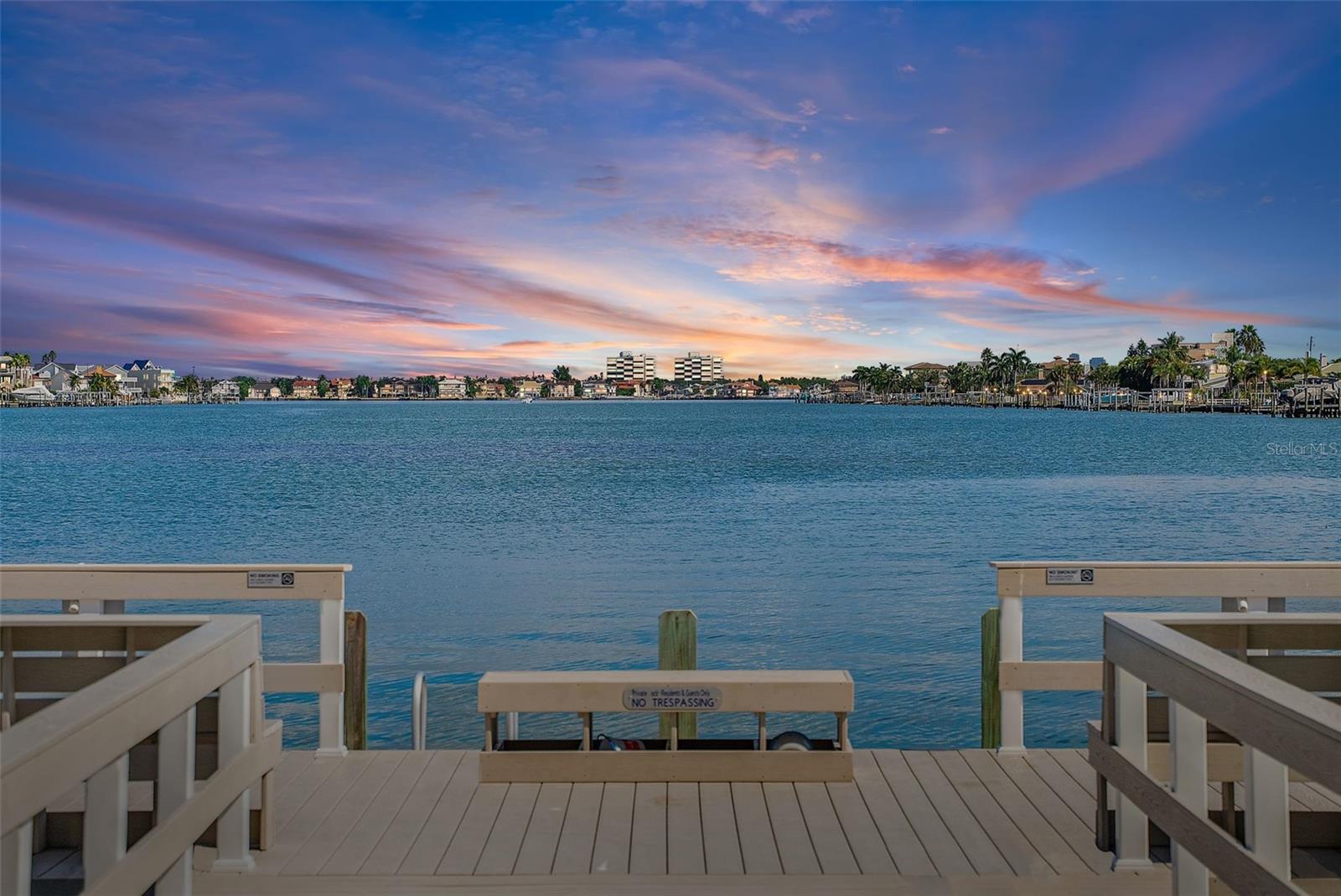 Image 2 of 40 For 5555 Gulf Boulevard 407