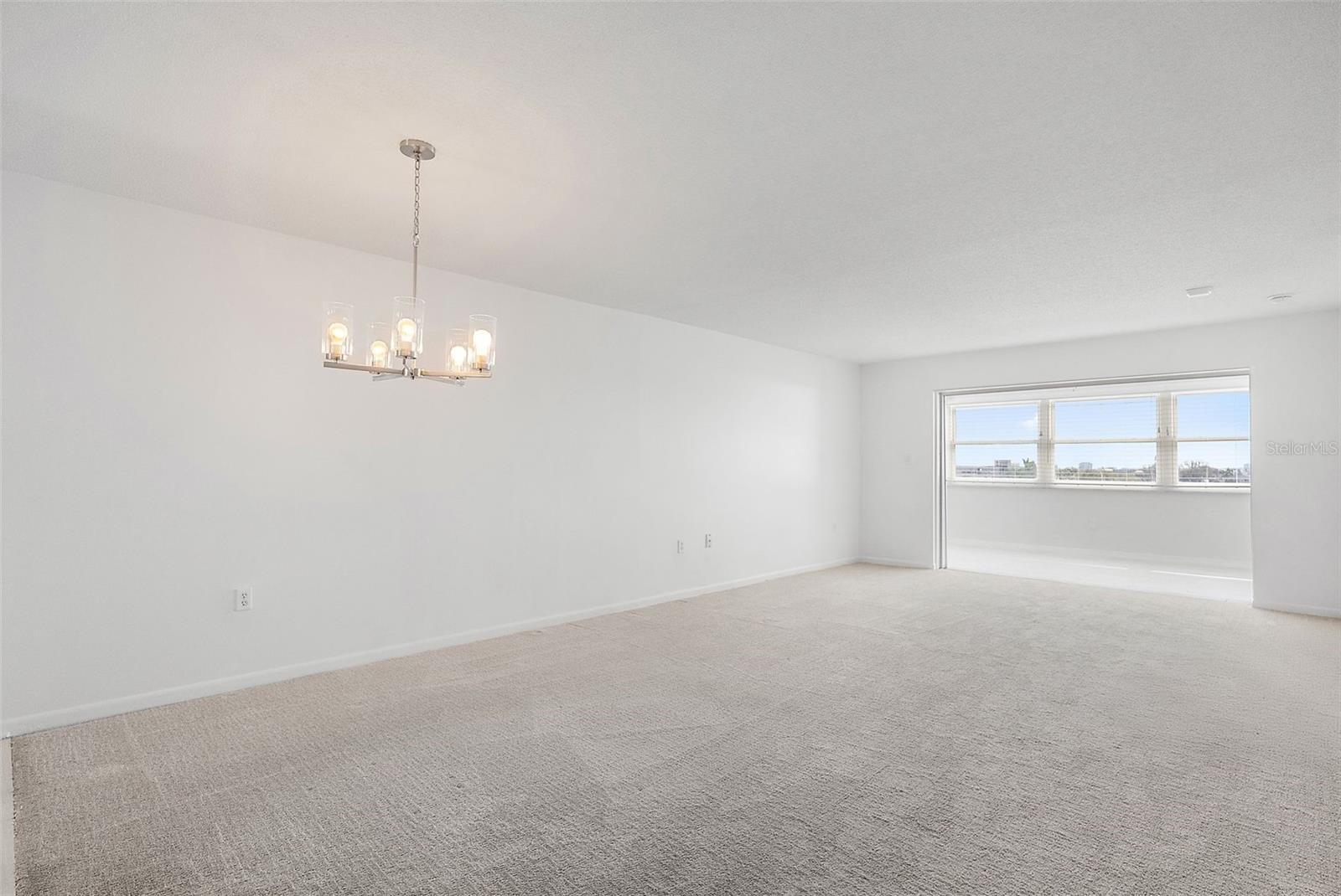 Image 7 of 40 For 5555 Gulf Boulevard 407