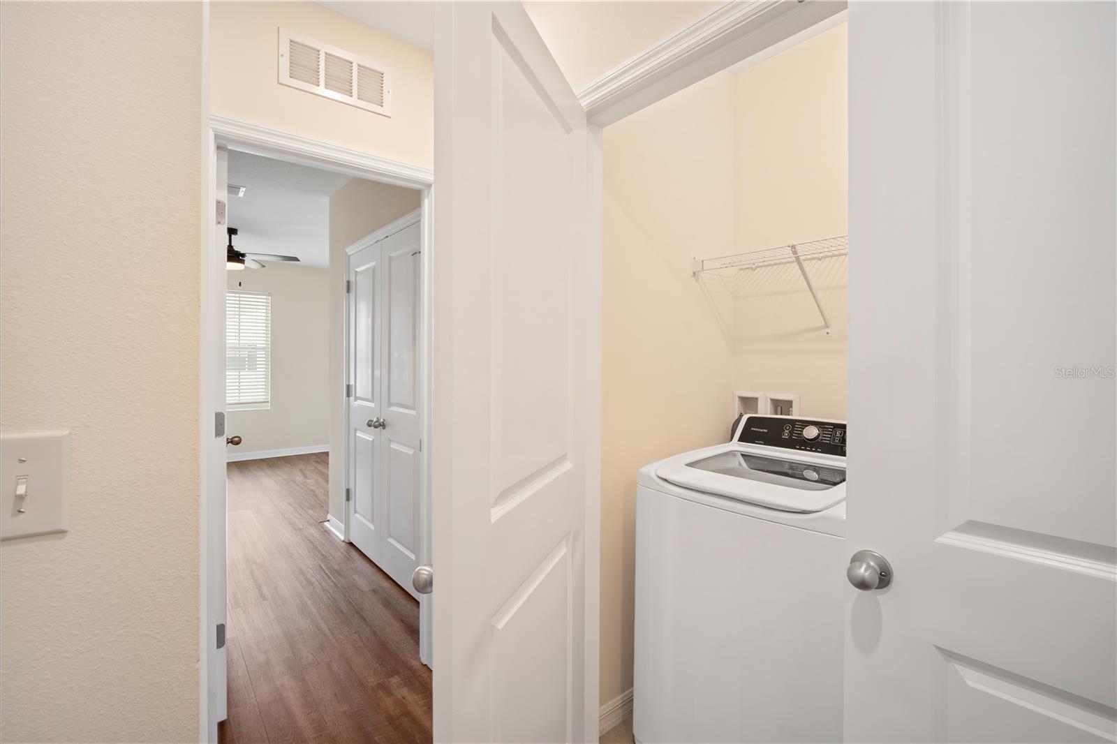 Image 18 of 27 For 8619 Falling Blue Place